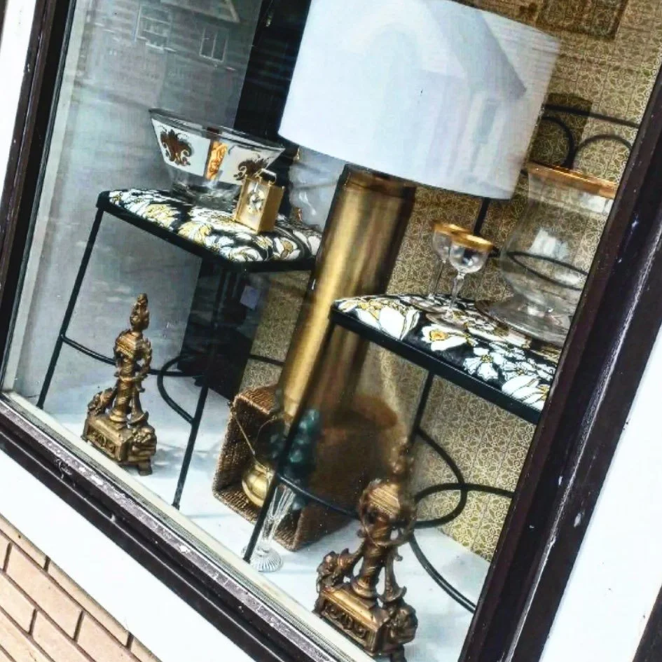 Art Deco vibin&rsquo;🖤💛