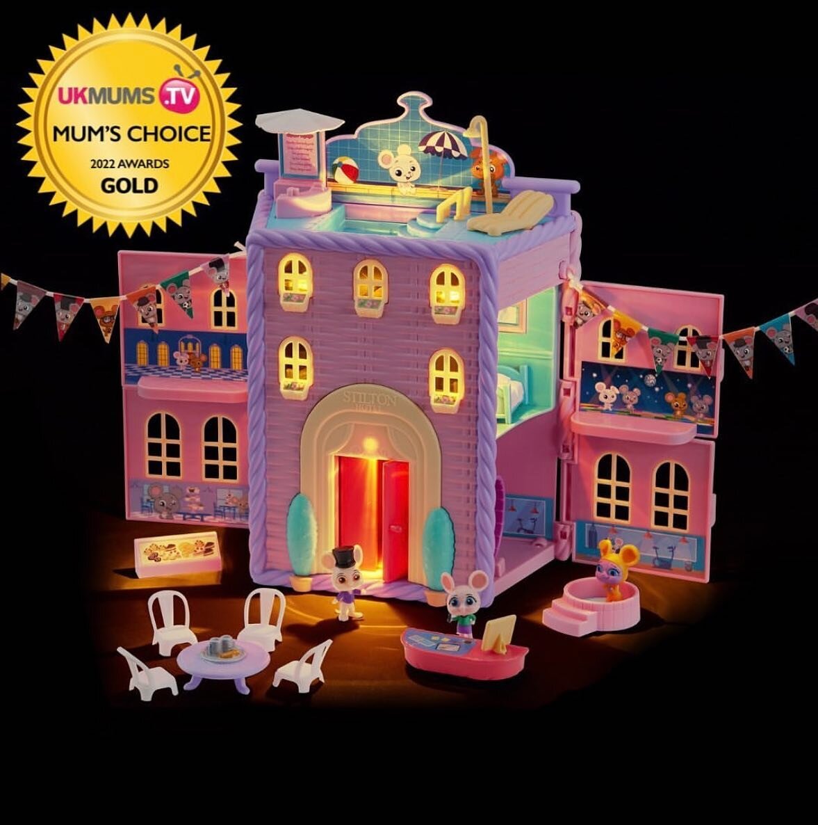 Gold in the toy category for 4-7 year olds 🥇🎉 

Cheers to the testers&hellip; &ldquo;I love the idea of mouse in the house - what parent wouldn&rsquo;t?! Toys that stay pushed right up against the skirting boards!!!&rdquo;

Who knew we&rsquo;d be s