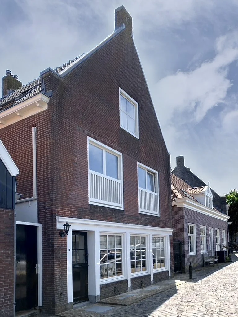woonhuis met gastenverblijf en garage