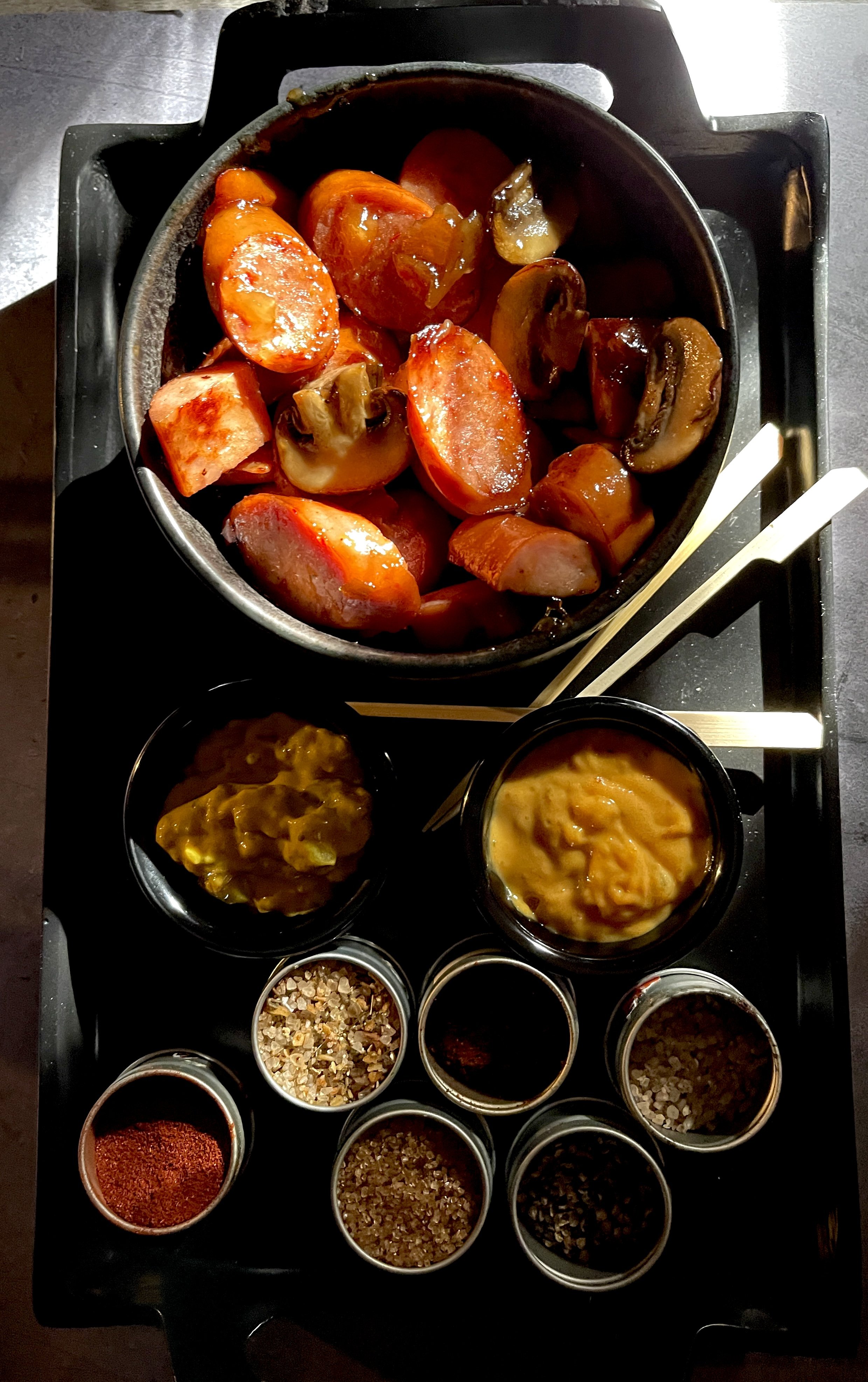 SMOKED SAUSAGE MUSHROOM DIPPERS