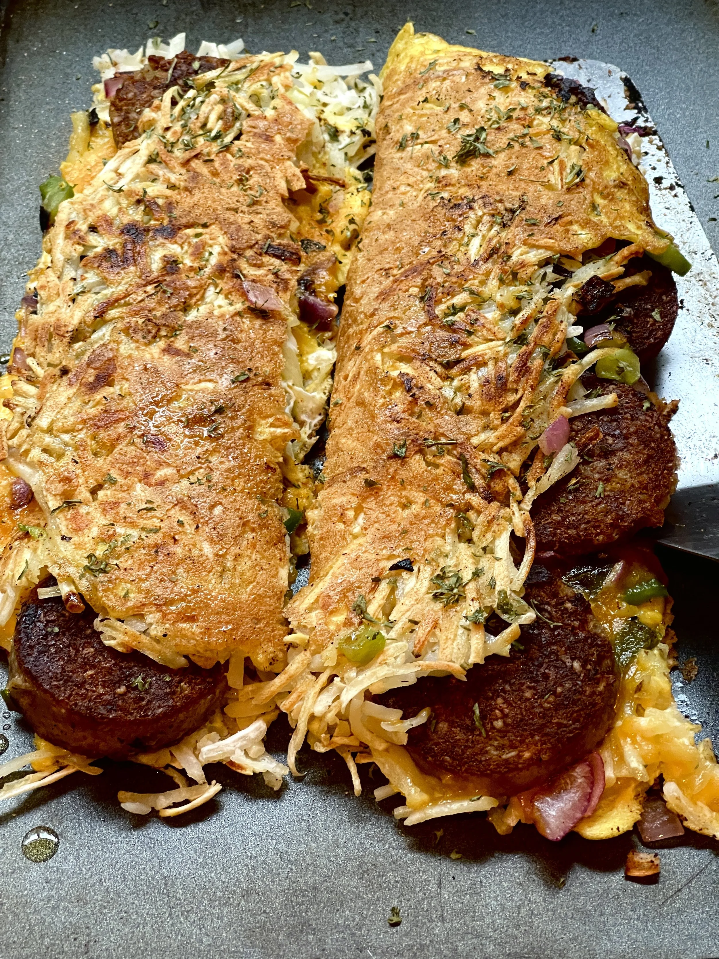 GOETTA HASH BROWN TAILGATE OMELET