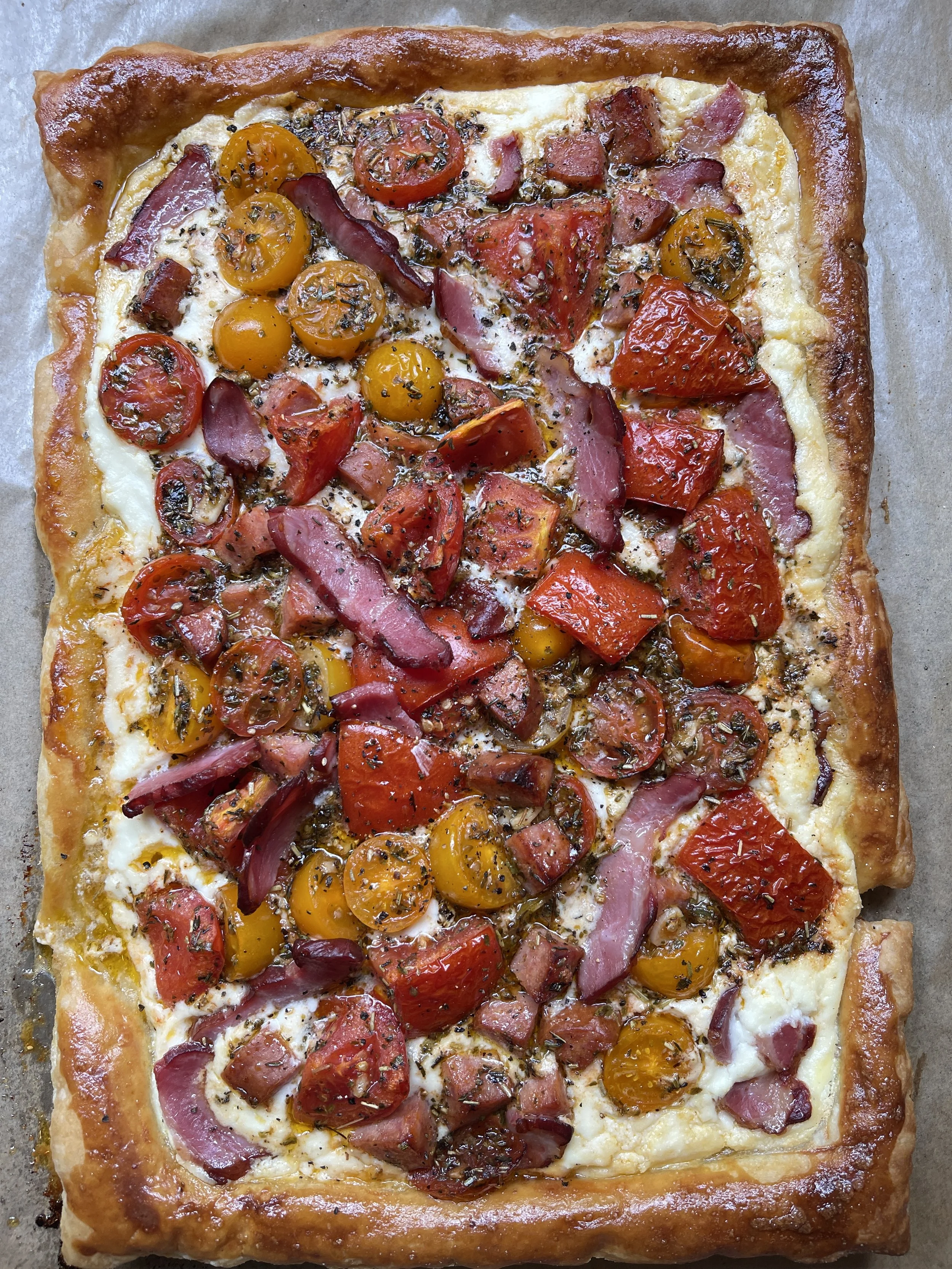 SAUSAGE TOMATO TART WITH PUFF PASTRY
