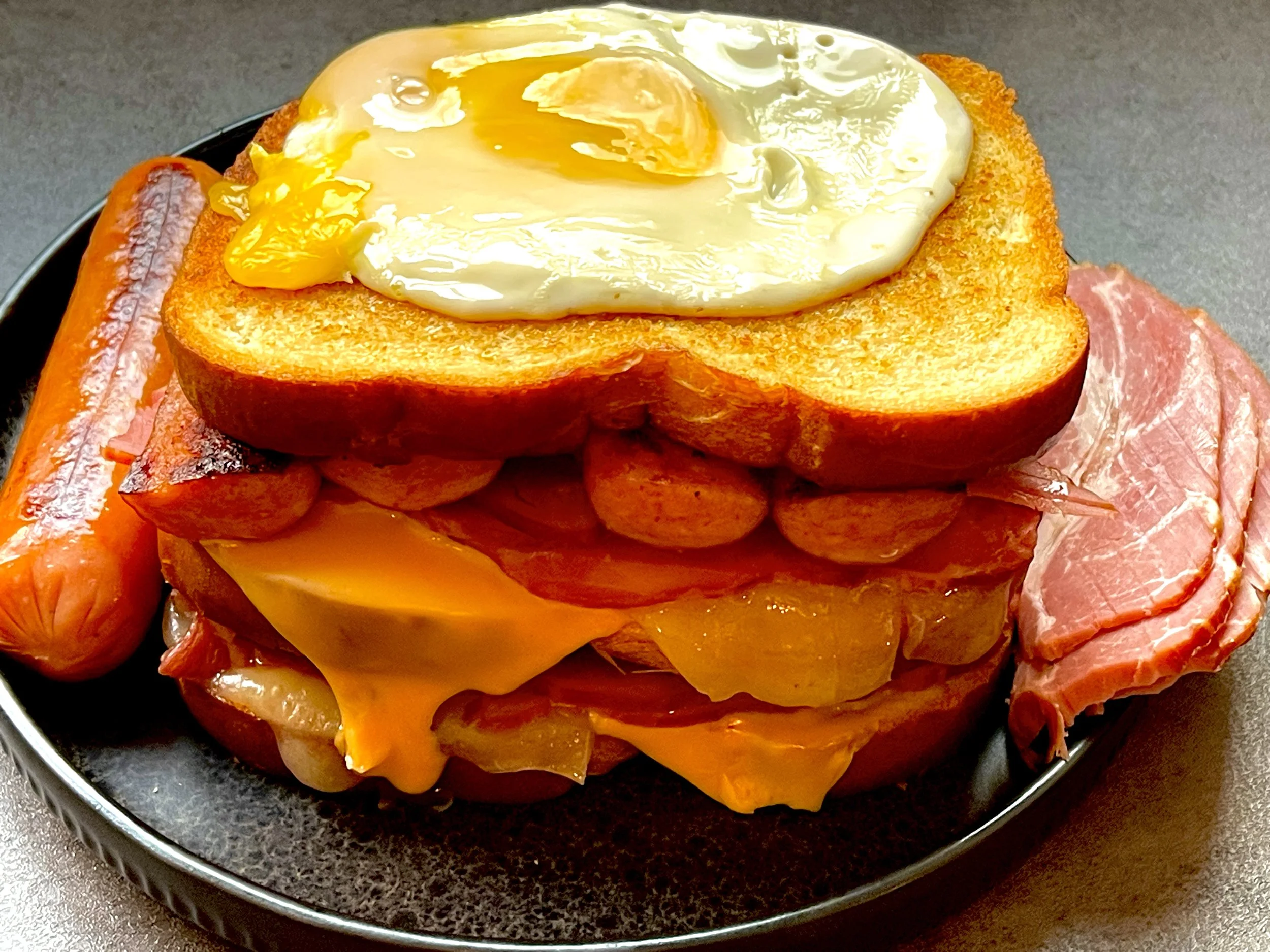 SMOKED SAUSAGE AND COTTAGE HAM SANDWICH STACK