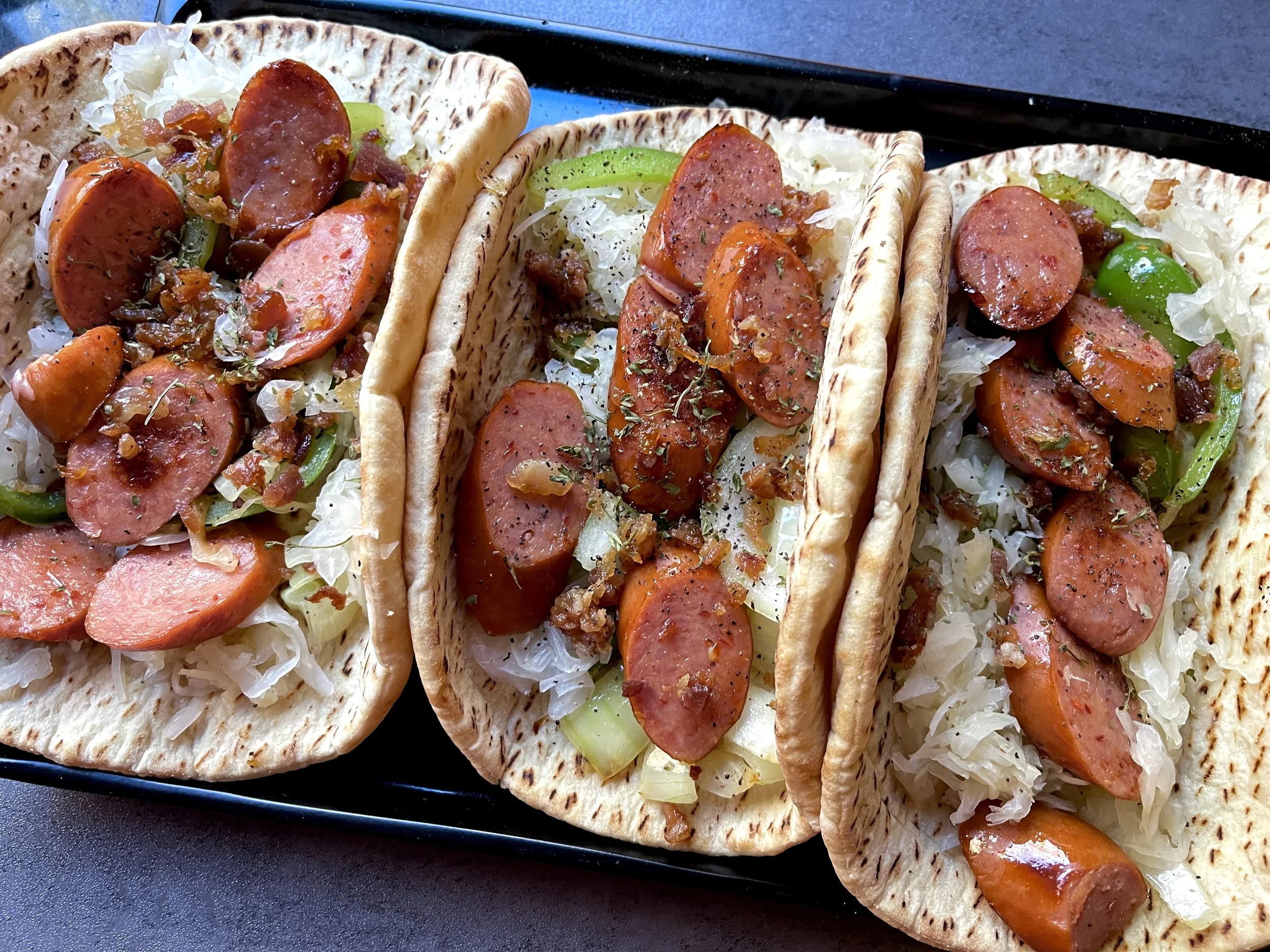DEUTSCHE TACOS (GERMAN TACOS)