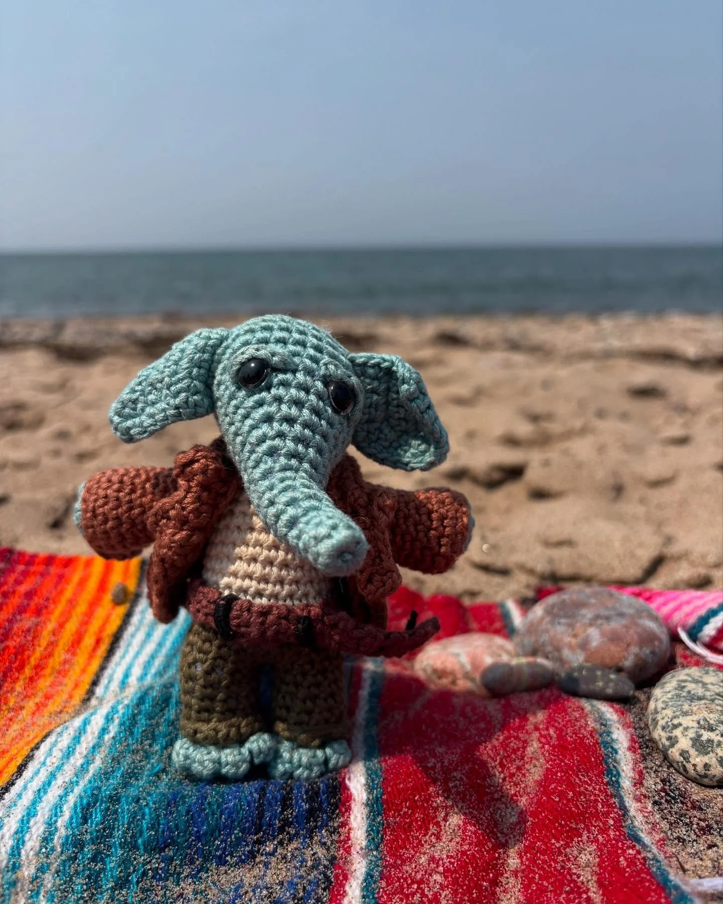 sans mots, juste  magique

with out word, just magic. 

#magicnature🍃 #slowinstagram #lutindeforet #arttoycanada #faitauquebecmtl #toydesigners #arttoydesigner