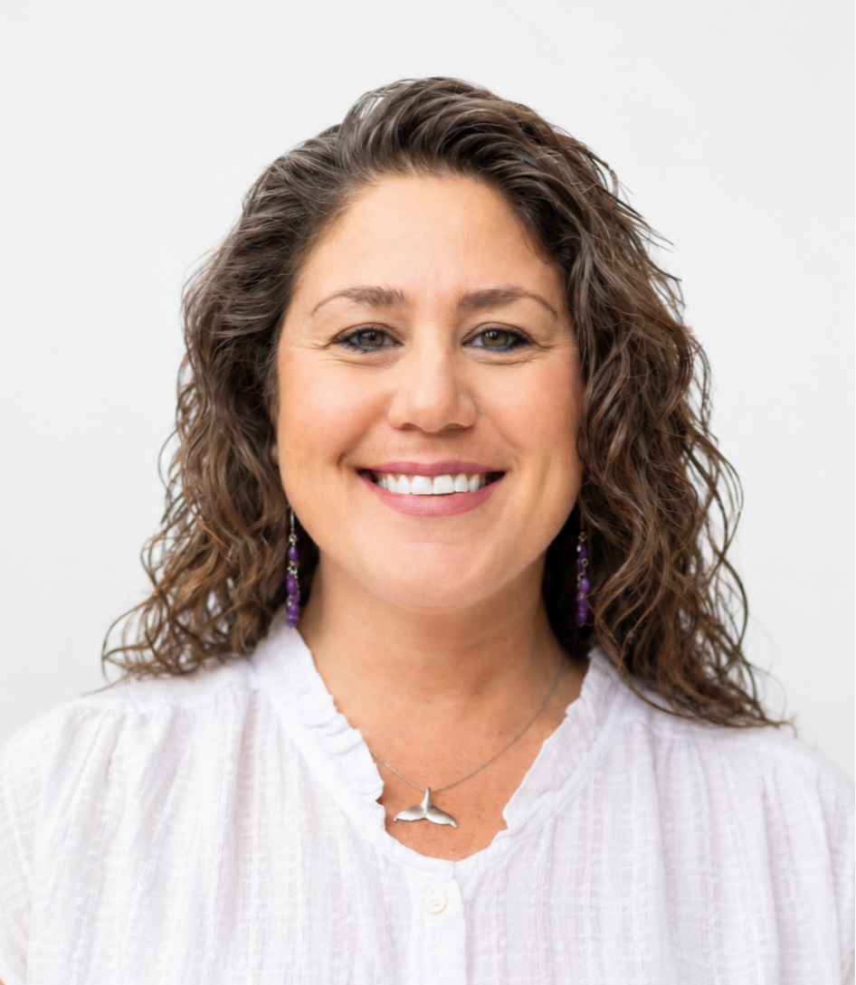 headshot of Eleni Reid