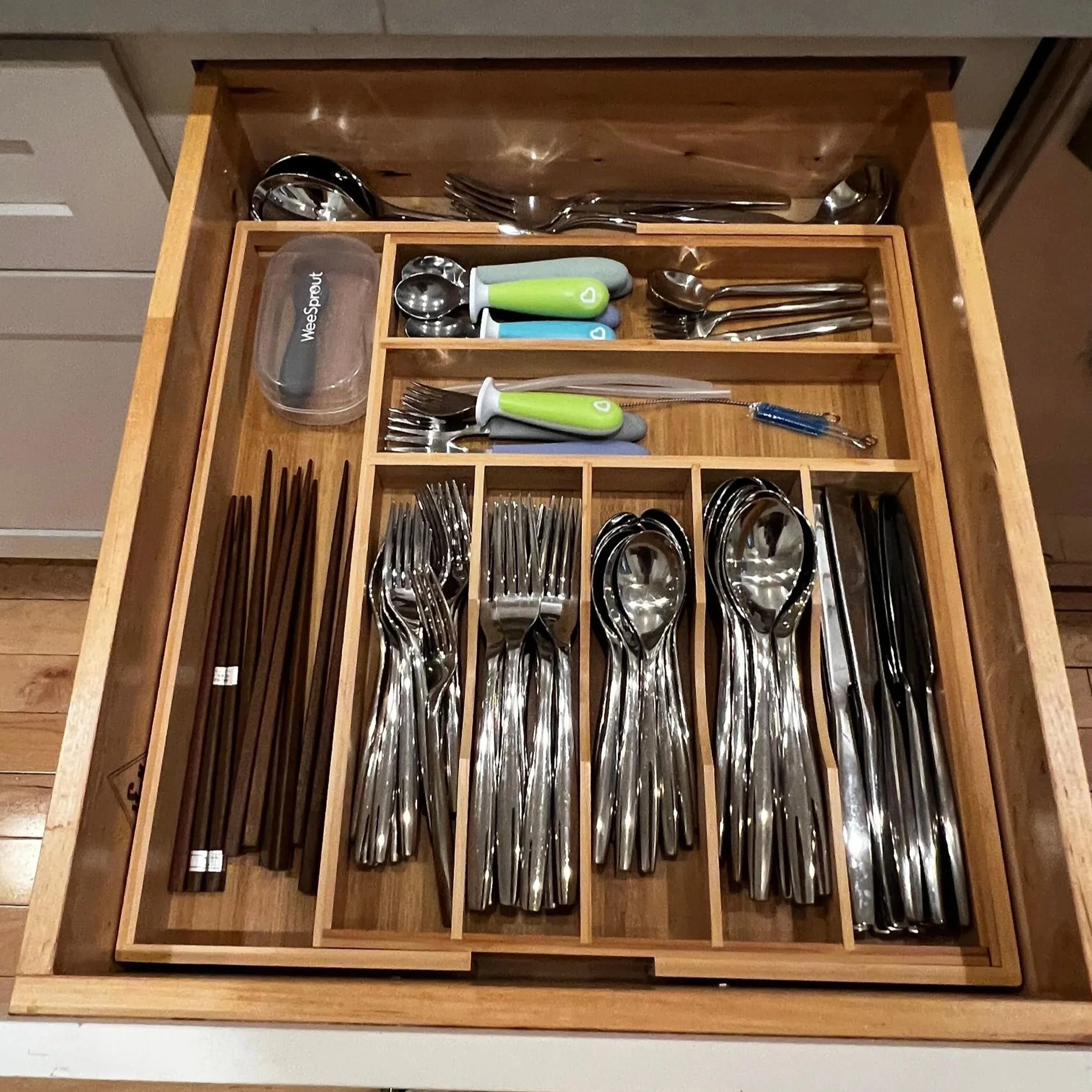 Kitchen drawer with silverware divider