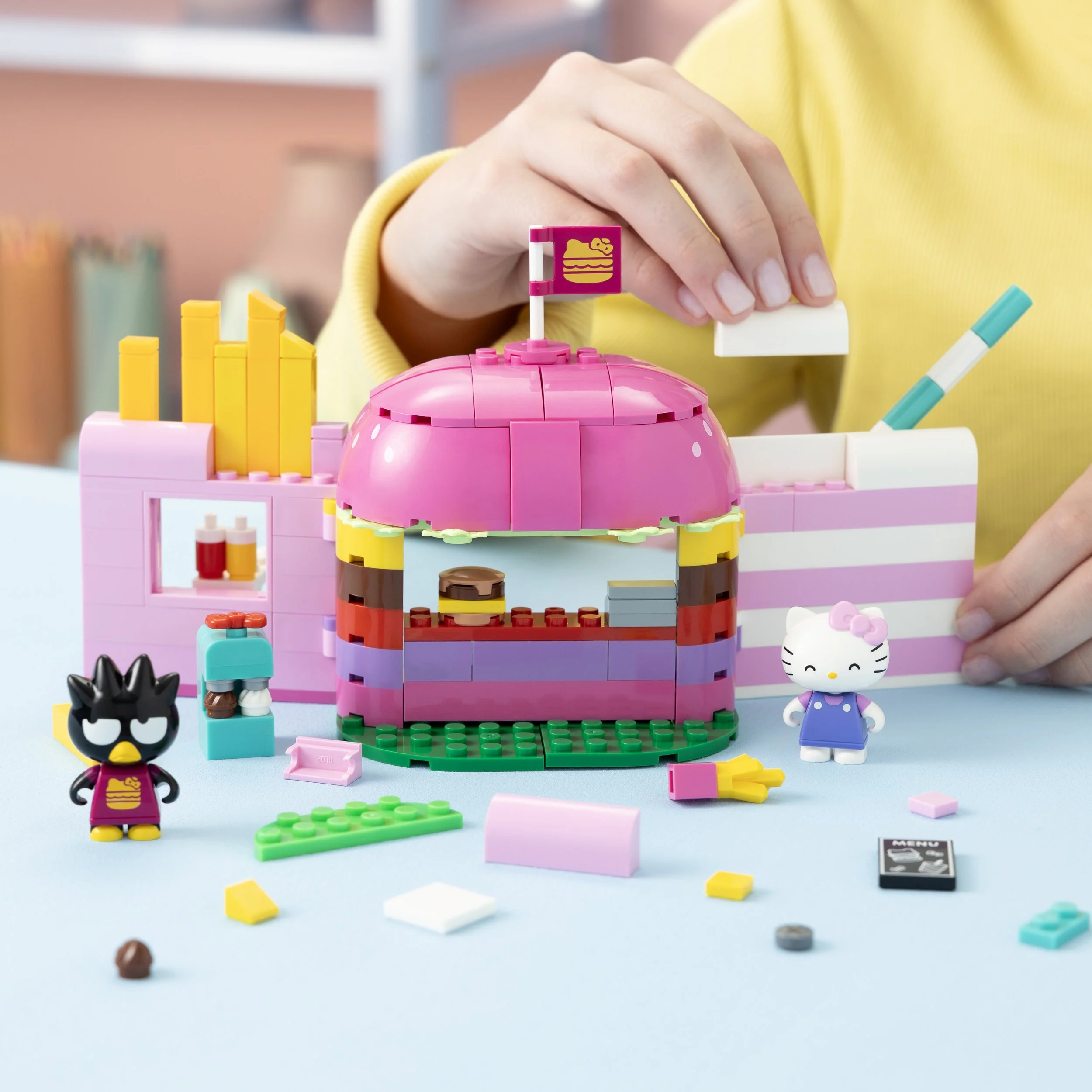 HK Burger Shop Assembly 1x1.jpg