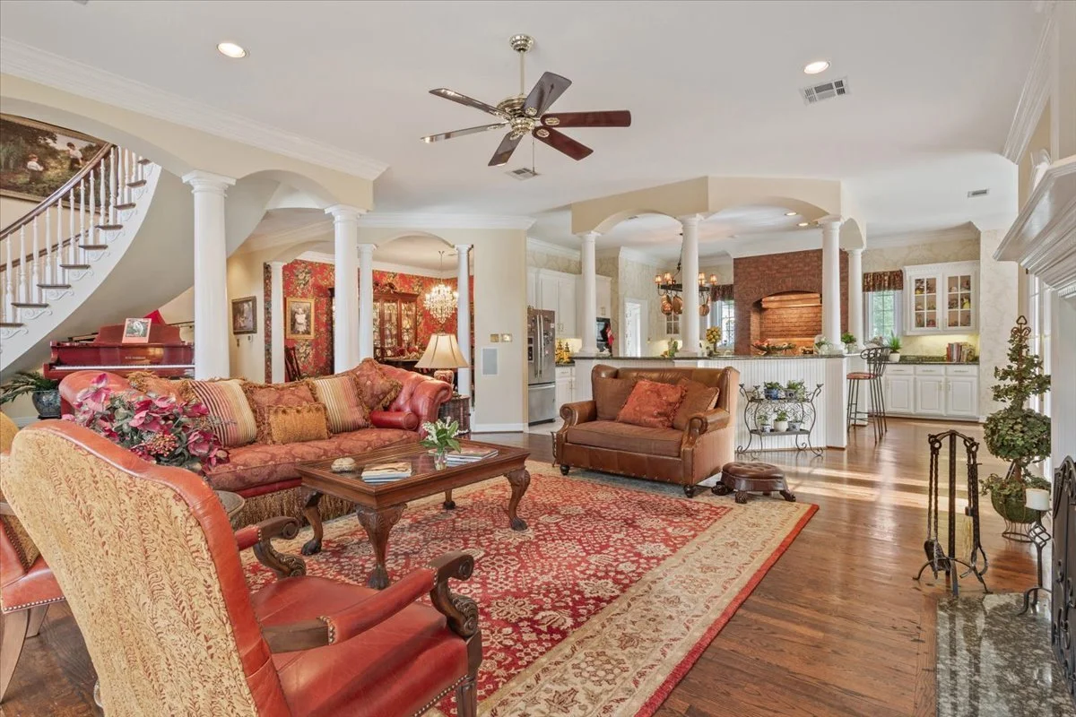 11-3429 River Oaks Drive (29).jpg
