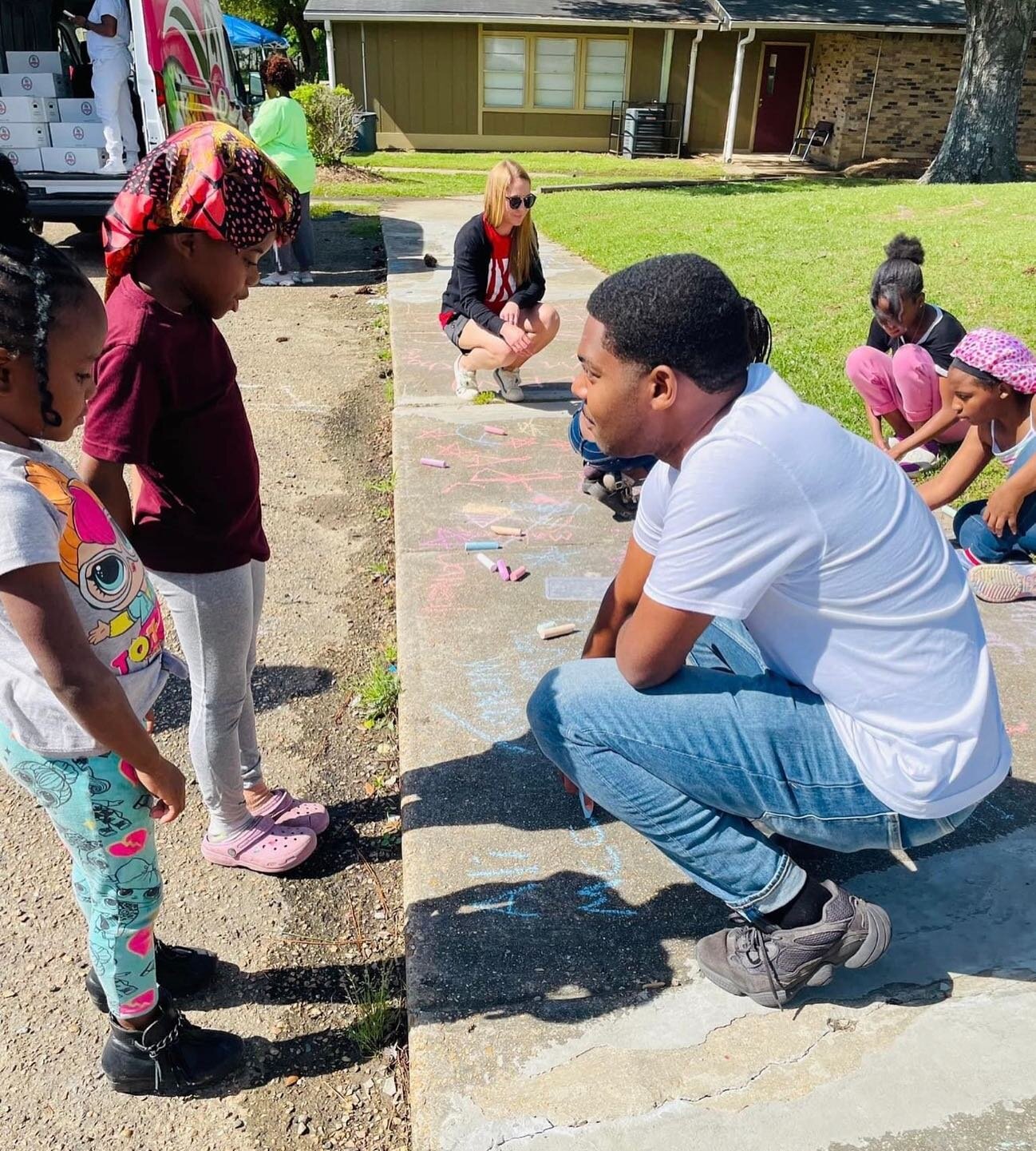 Attorney Gibbs at Wood Village Apartments on &ldquo;Healthy Foods Day&rdquo; 
Our emerging generation deserves leadership and representation, it&rsquo;s up to us to reach our hand back. - Attorney Gibbs
#VoteGIBBS