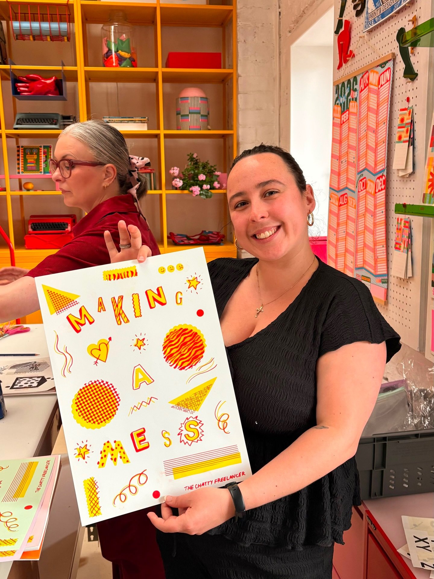 Making a mess in @risottostudio 😍

Cracking wee afternoon doing a riso workshop at this beautiful studio! Ines and Gabriella you two were the most amazing hosts 🫶

The excitement I got seeing my design flying out that printer, pretty magic. My firs