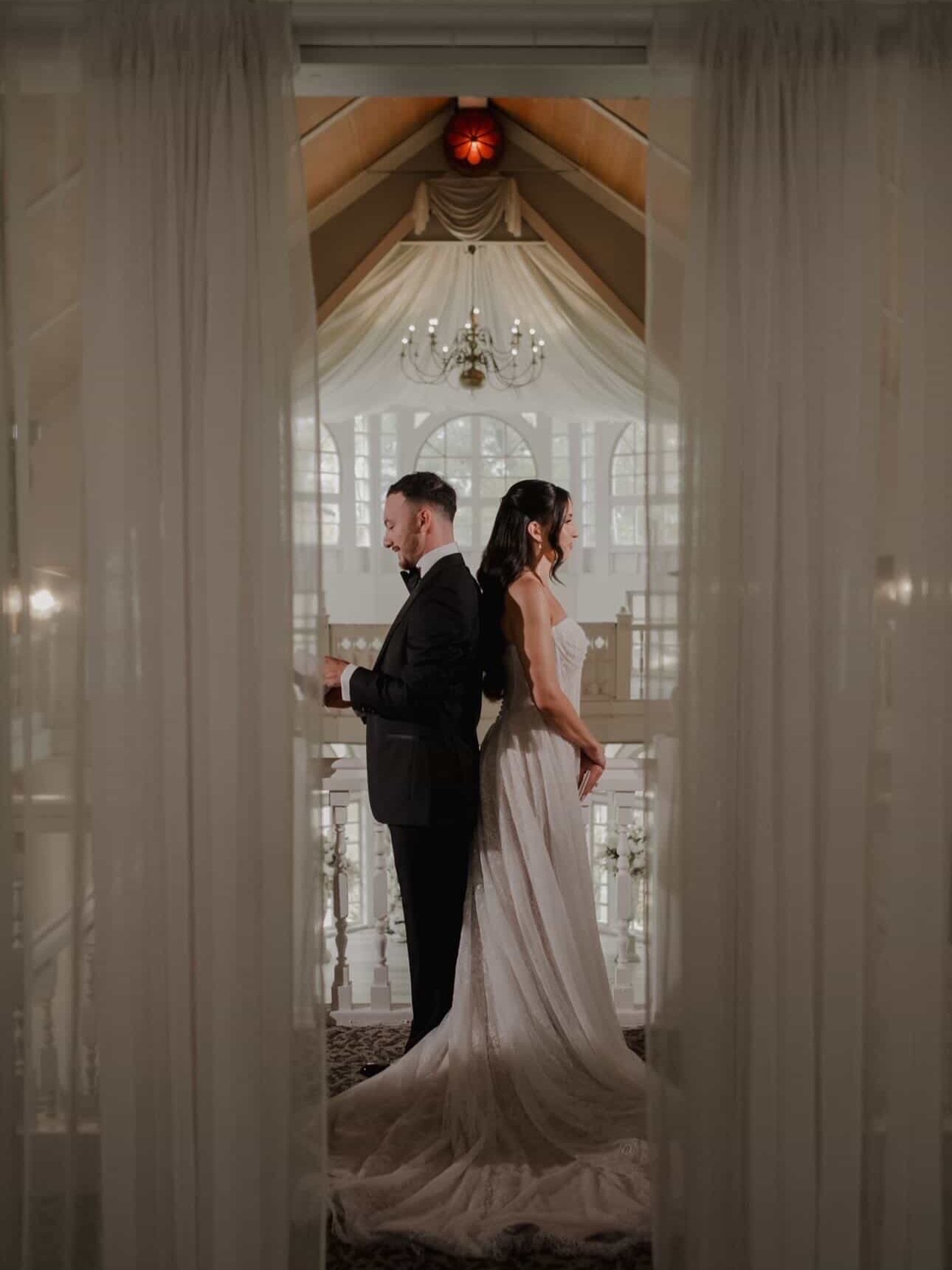 Congratulations to our beautiful couple on such a stunning wedding celebration! From a romantic ceremony in our onsite chapel to cocktail hour in the courtyard and an unforgettable reception, every detail came together so beautifully for the perfect 