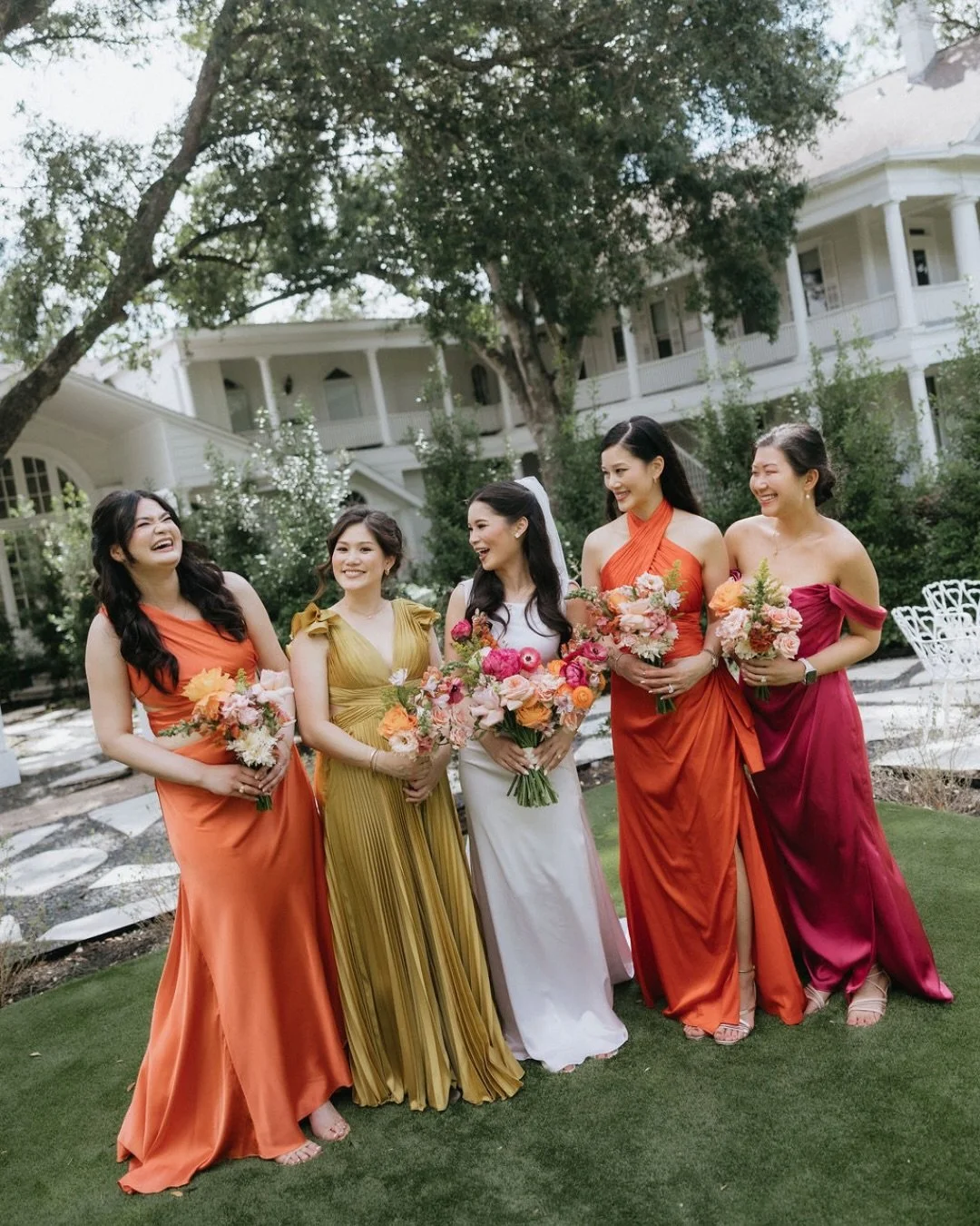 Proof that color never goes out of style. 🌸🧡🌼💗

This vibrant mix of coral, pink, orange, and yellow brought the happiest energy to every detail. From the florals to the tablescape, every corner felt like a Pinterest dream come to life.

At Heaven