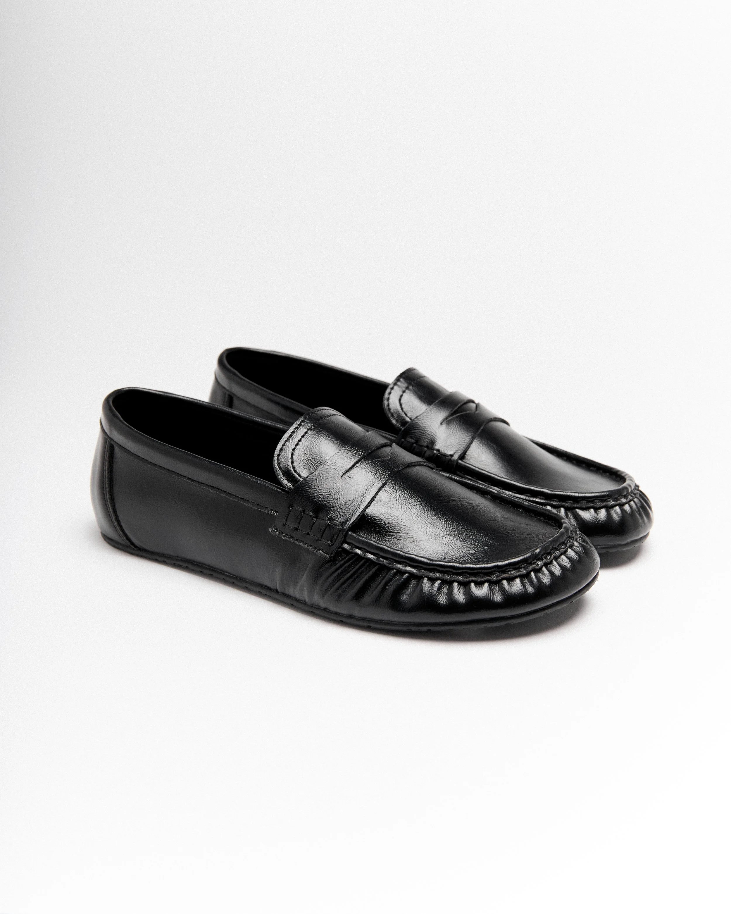 Clotsy_Mocasín_Negro_01.jpg
