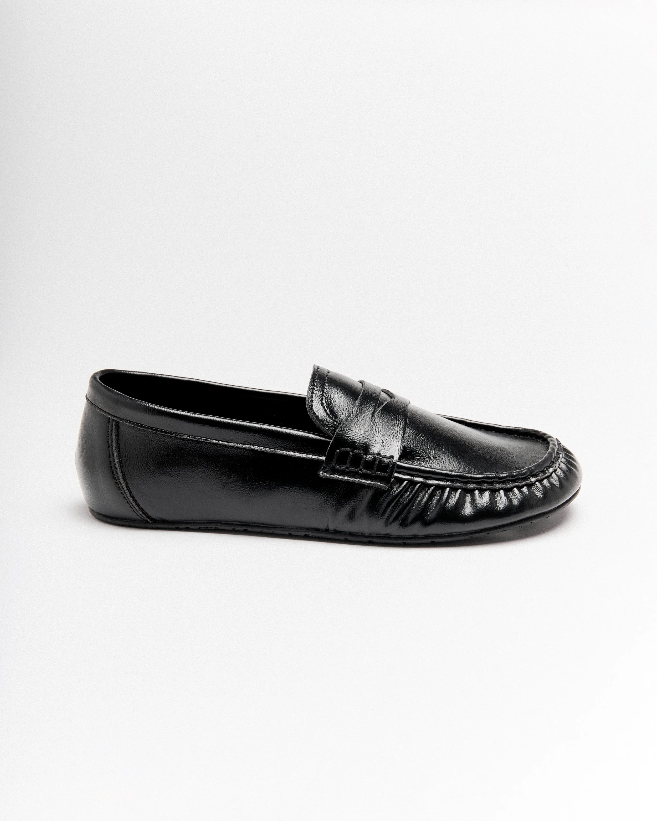 Clotsy_Mocasín_Negro_02.jpg