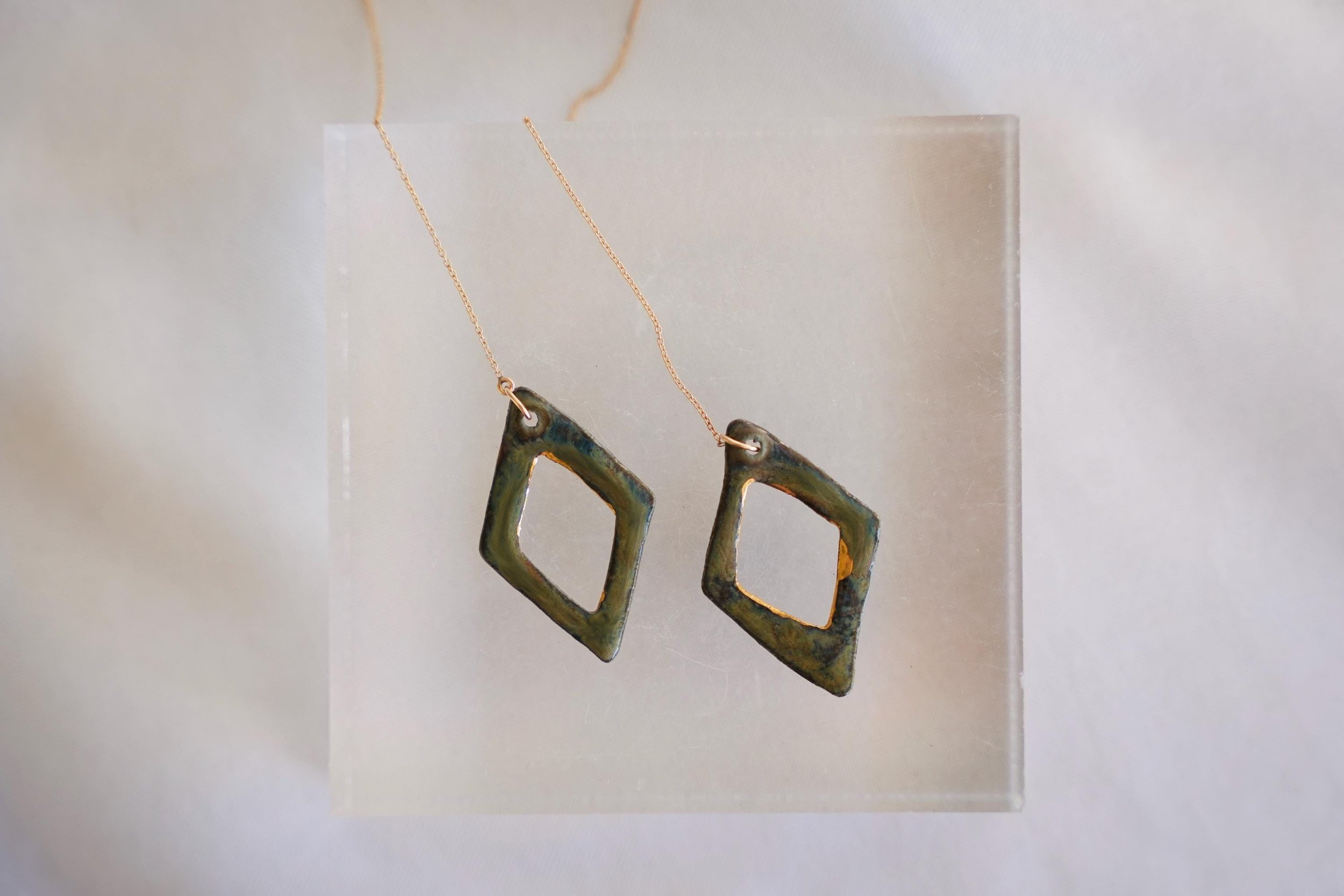 https://i.etsystatic.com/26590424/r/il/f4ddf3/6541055488/il_fullxfull.6541055488_jpcm.jpg