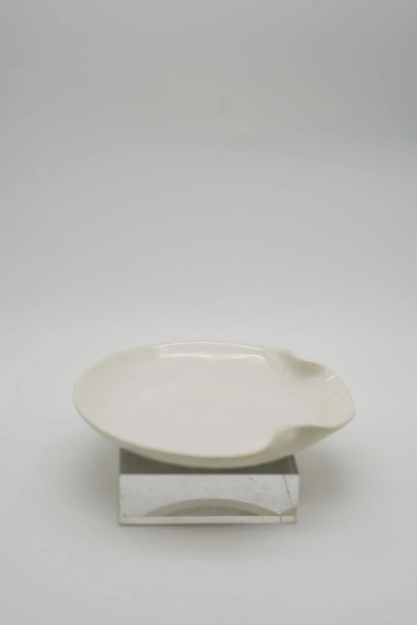 Spoon Rest in Matte Whitr