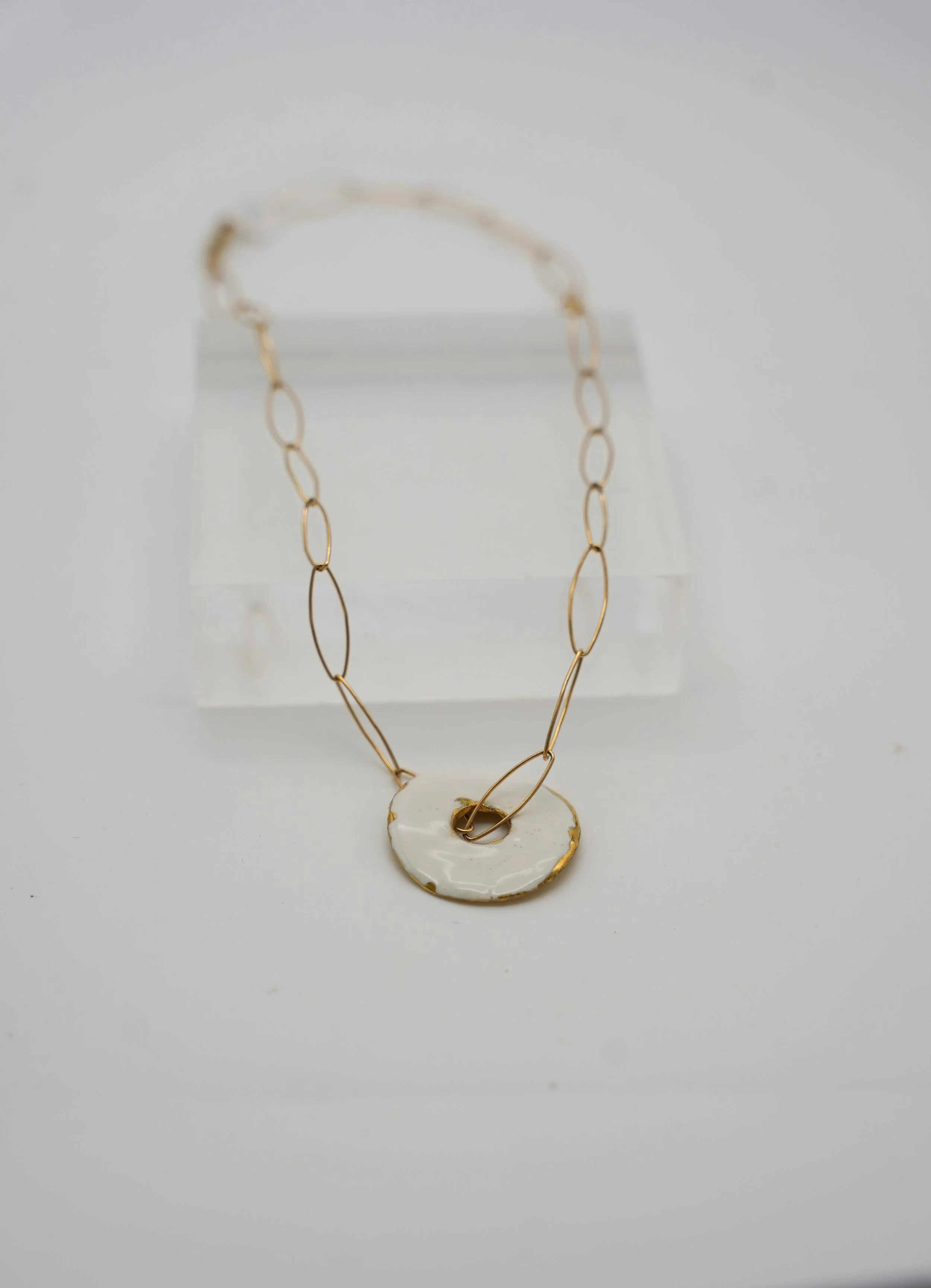 Disc on Gold Filled Almond Chain in Gloss White