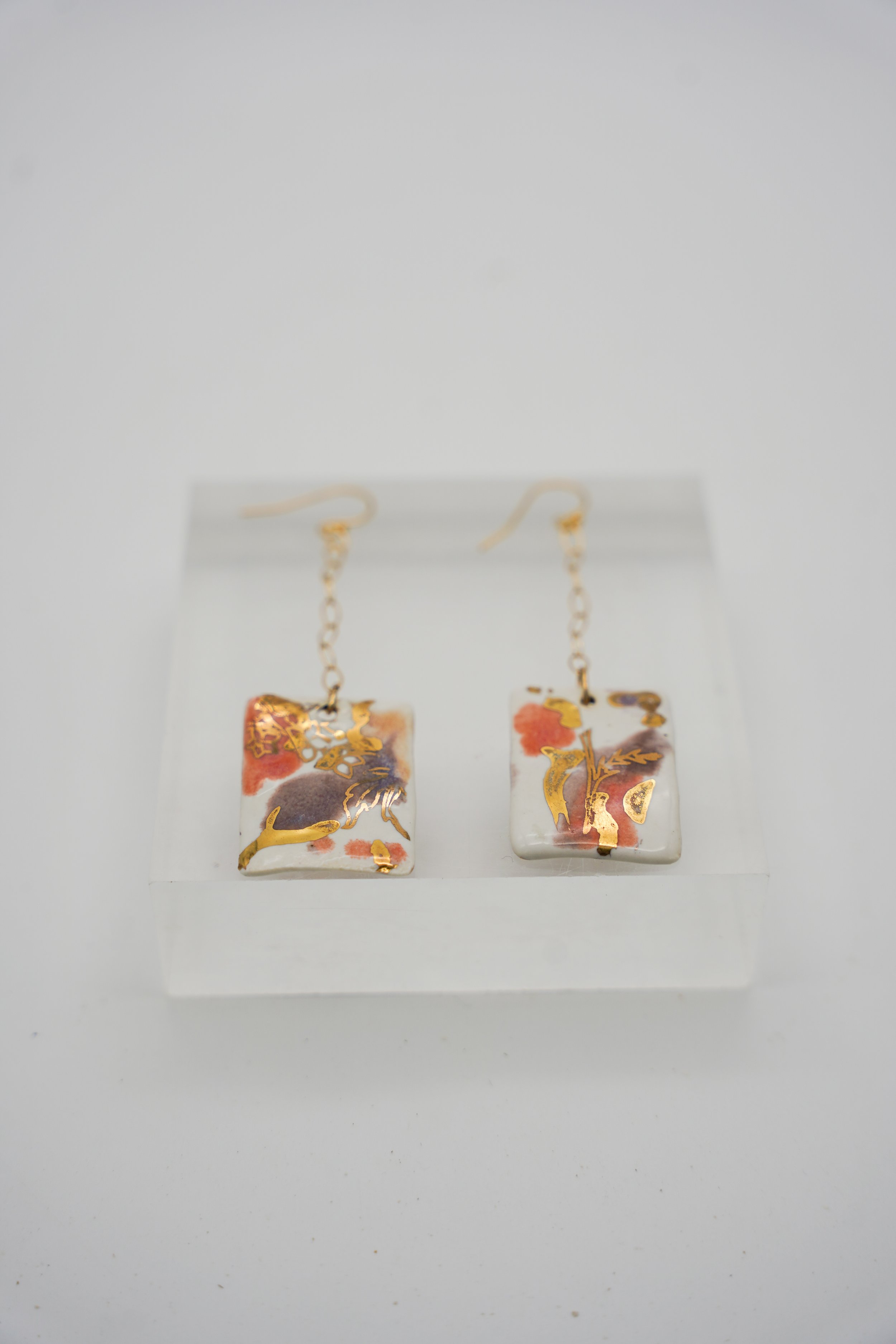 Floral Bar on Gold Filled Small Almond Chain in Pink Petal
