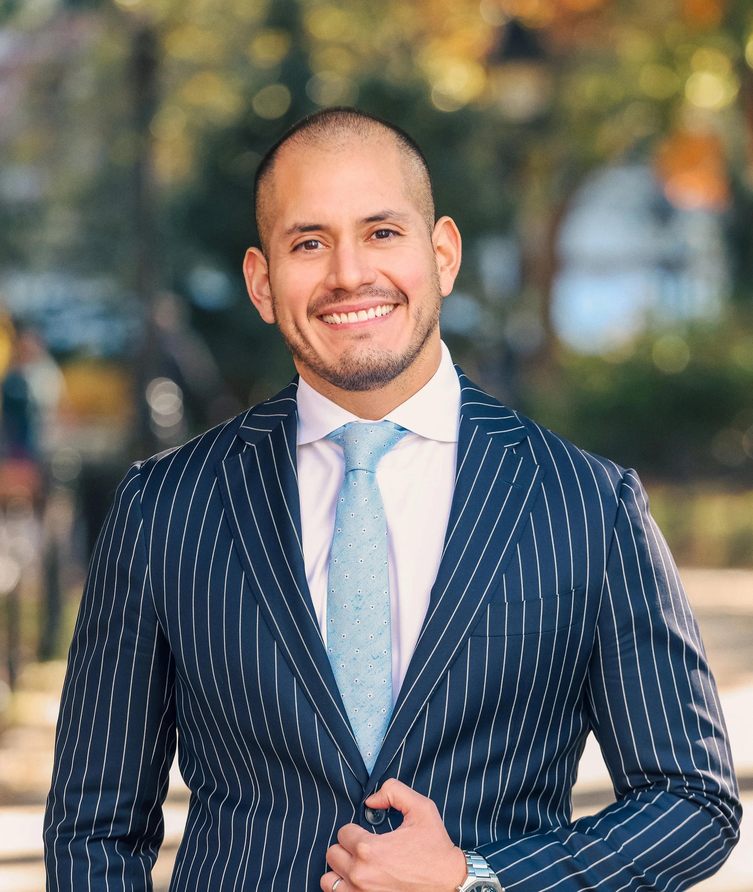 Angelo Navarro NYC Real Estate Advisor