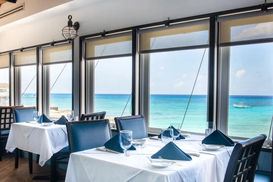 LOBSTER POT GRAND CAYMAN