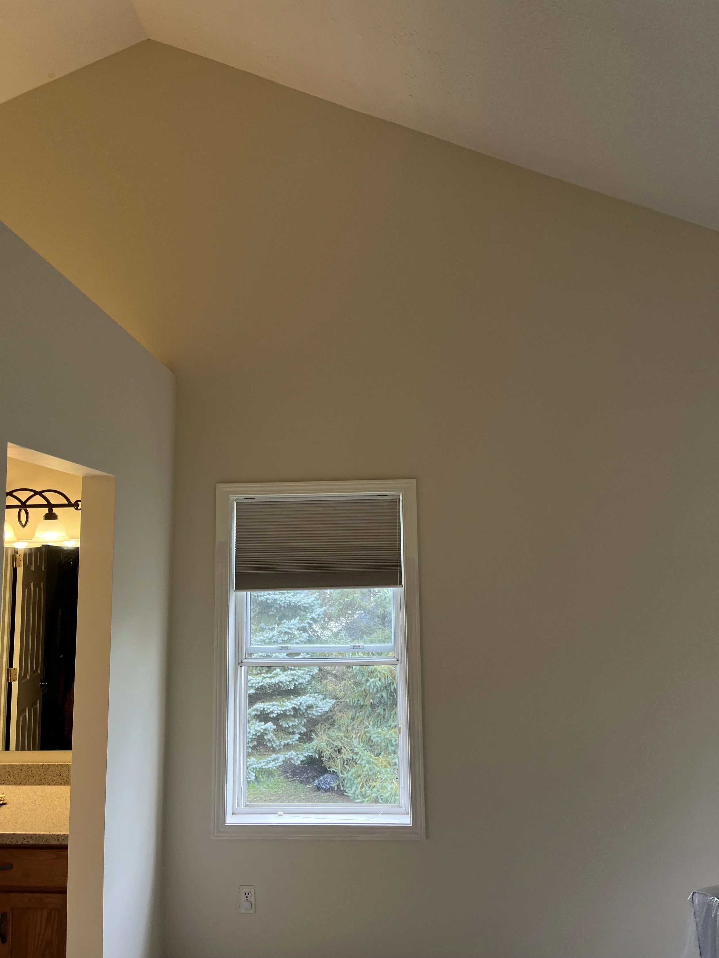 jens master bedroom .jpg