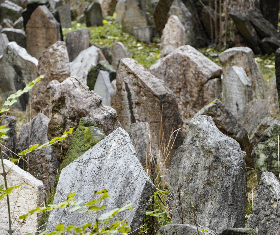 Old Jewish Cemetery in Josefov