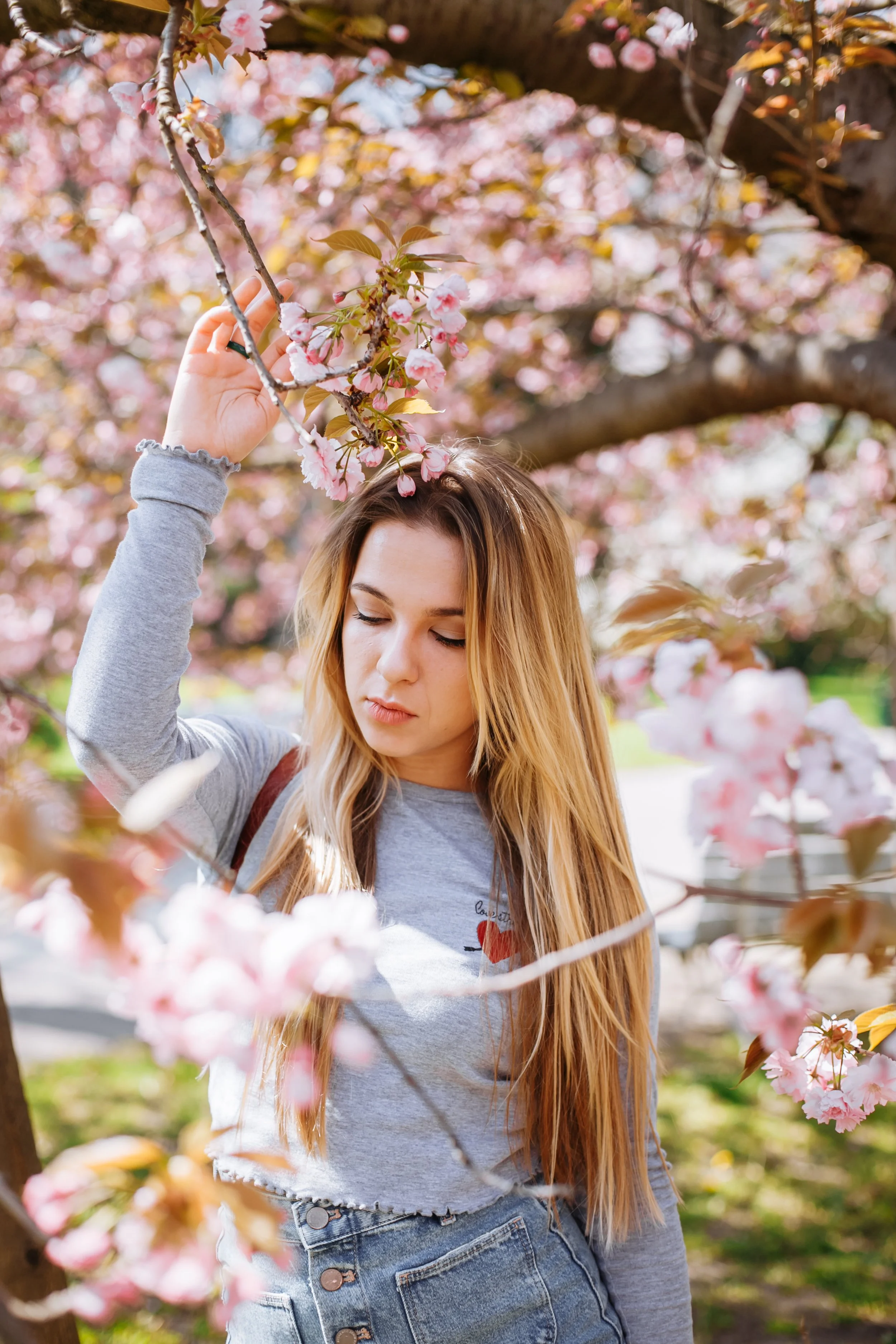 spring in Prague, a girl in Vojan gardens