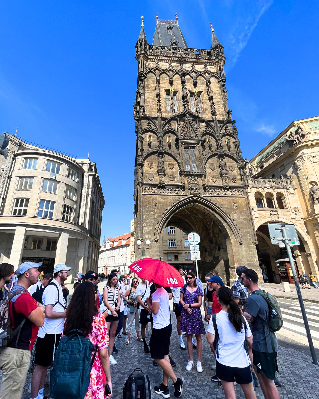 100 Spires City Tours meeting point
