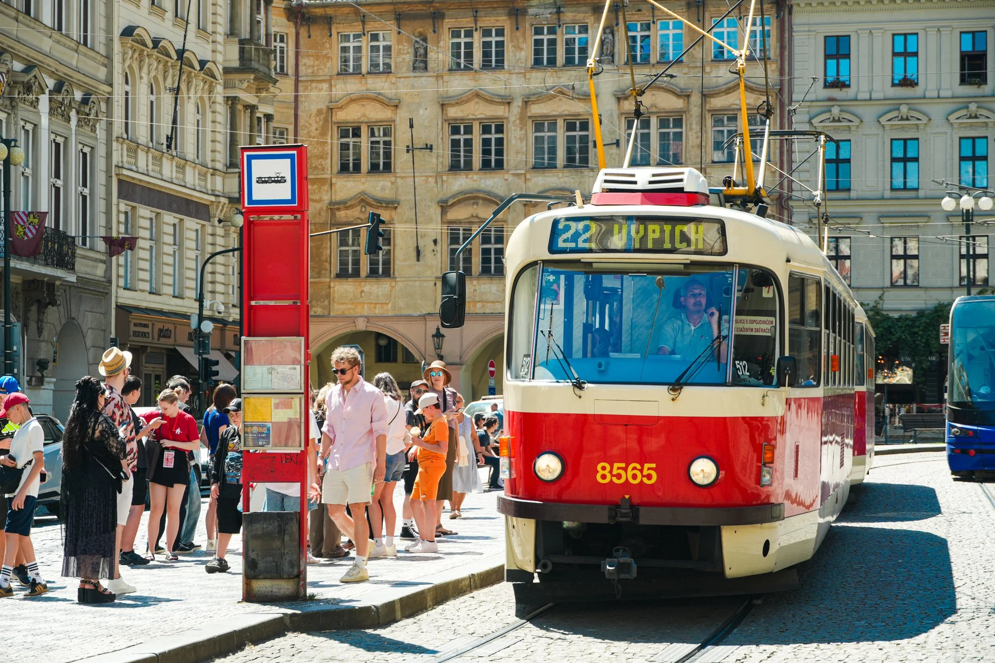 How to Navigate Prague’s Public Transport Like a Local: 2026 Updated Prices🚋💰