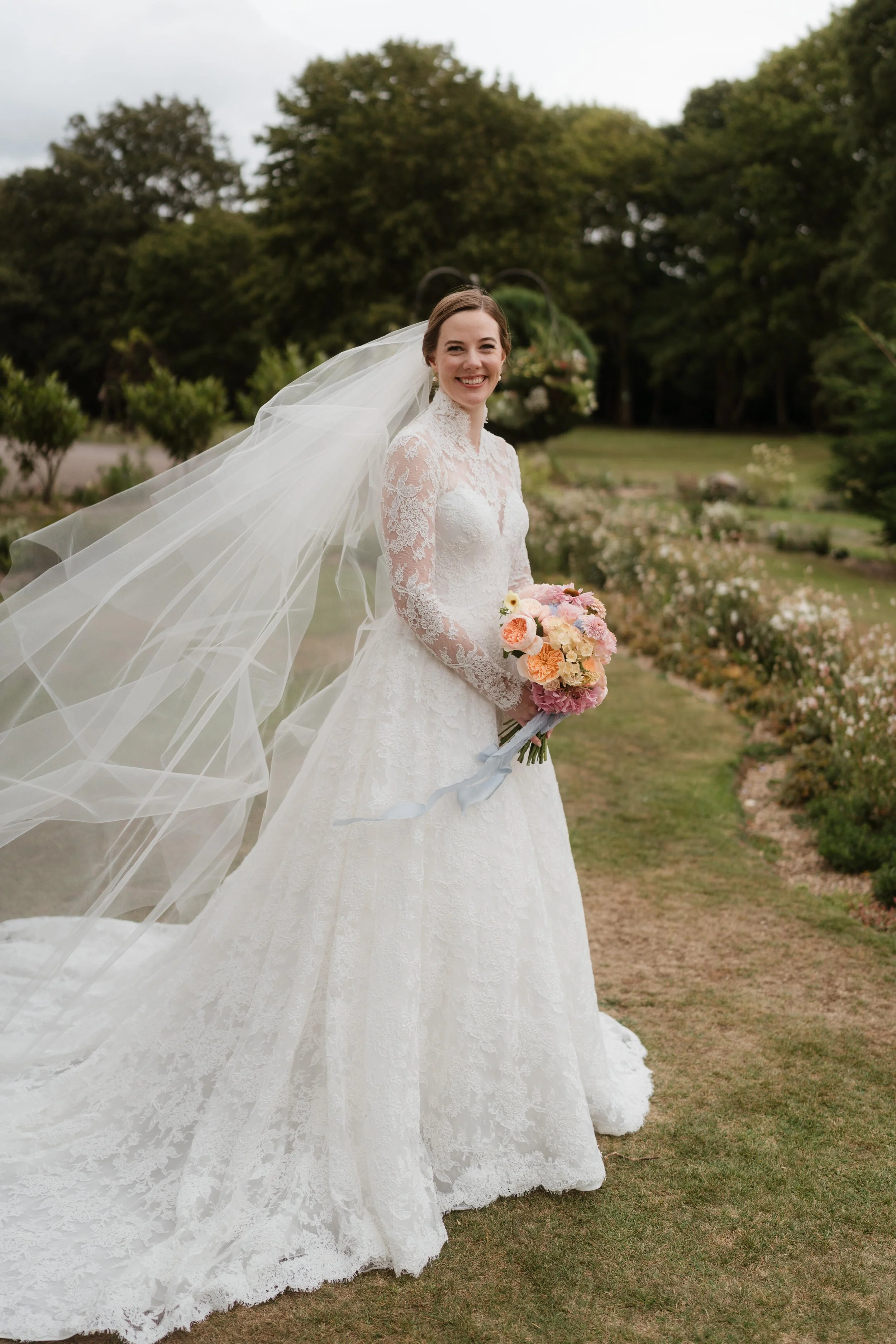 Bespoke wedding service- we are extremely dedicated and passionate about growing seasonal blooms for your special day. We believe British flowers add their own element of magic to bouquet's.  Please get in touch to discuss creating romantic whimsical