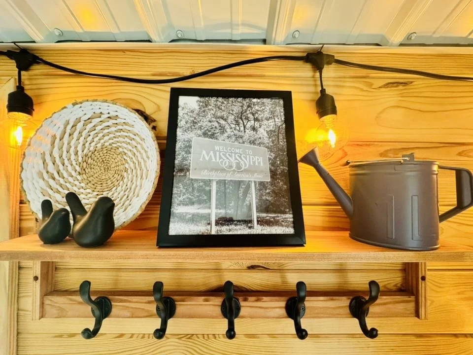 cabin1.jpg
