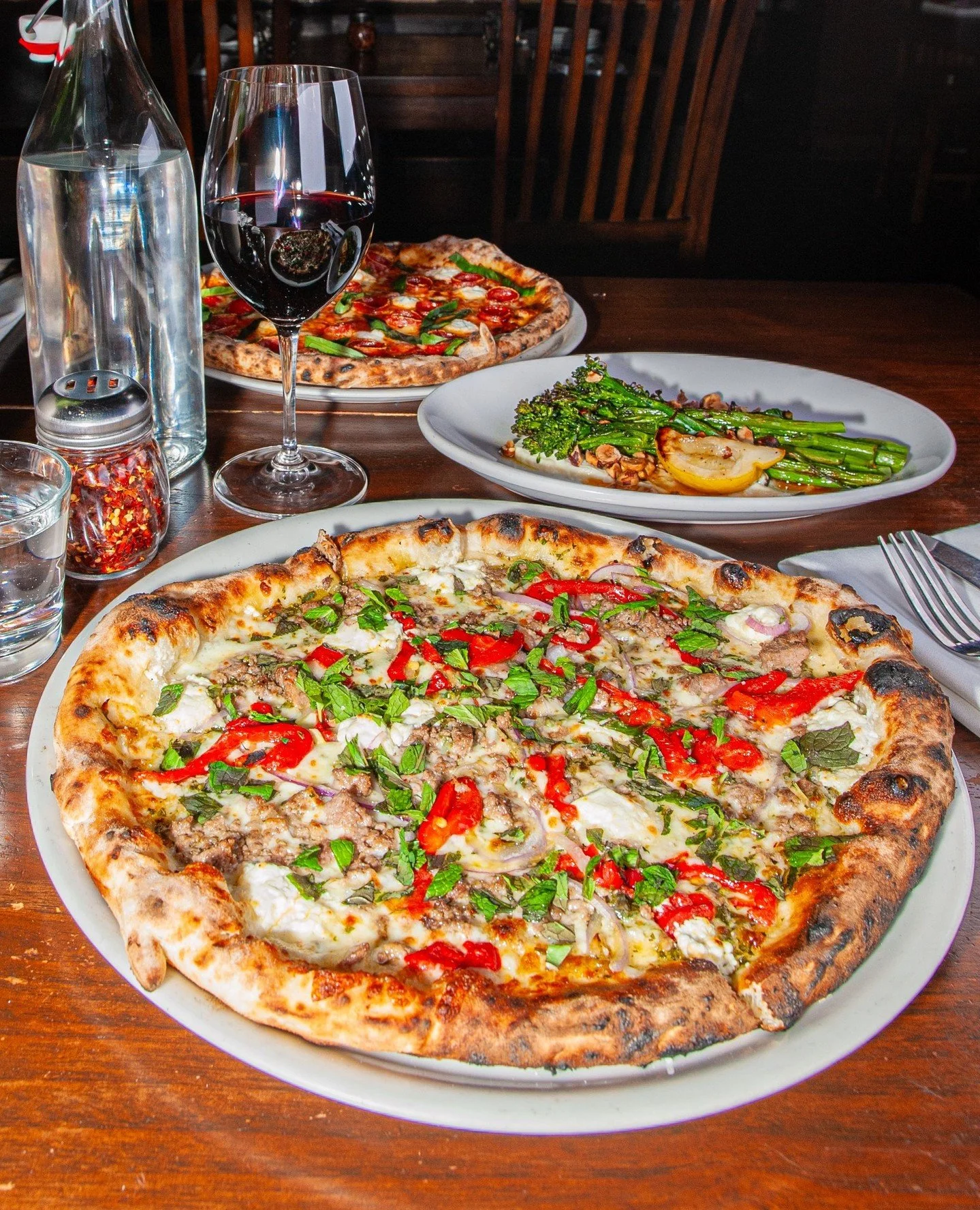 How about treating yourself to a little pick-me-up to help make it through the week? ✨️