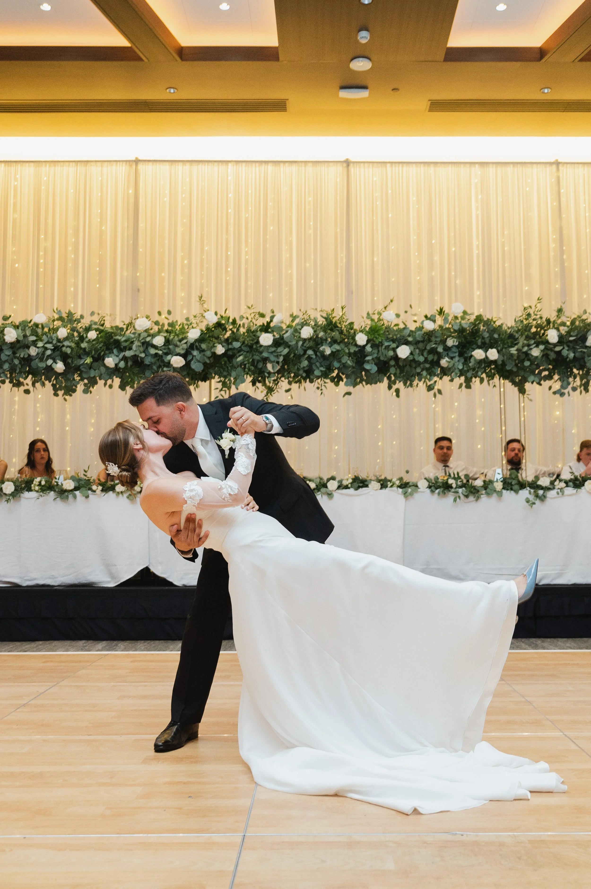 Taylor Mitchell Wedding photos 1238.jpg