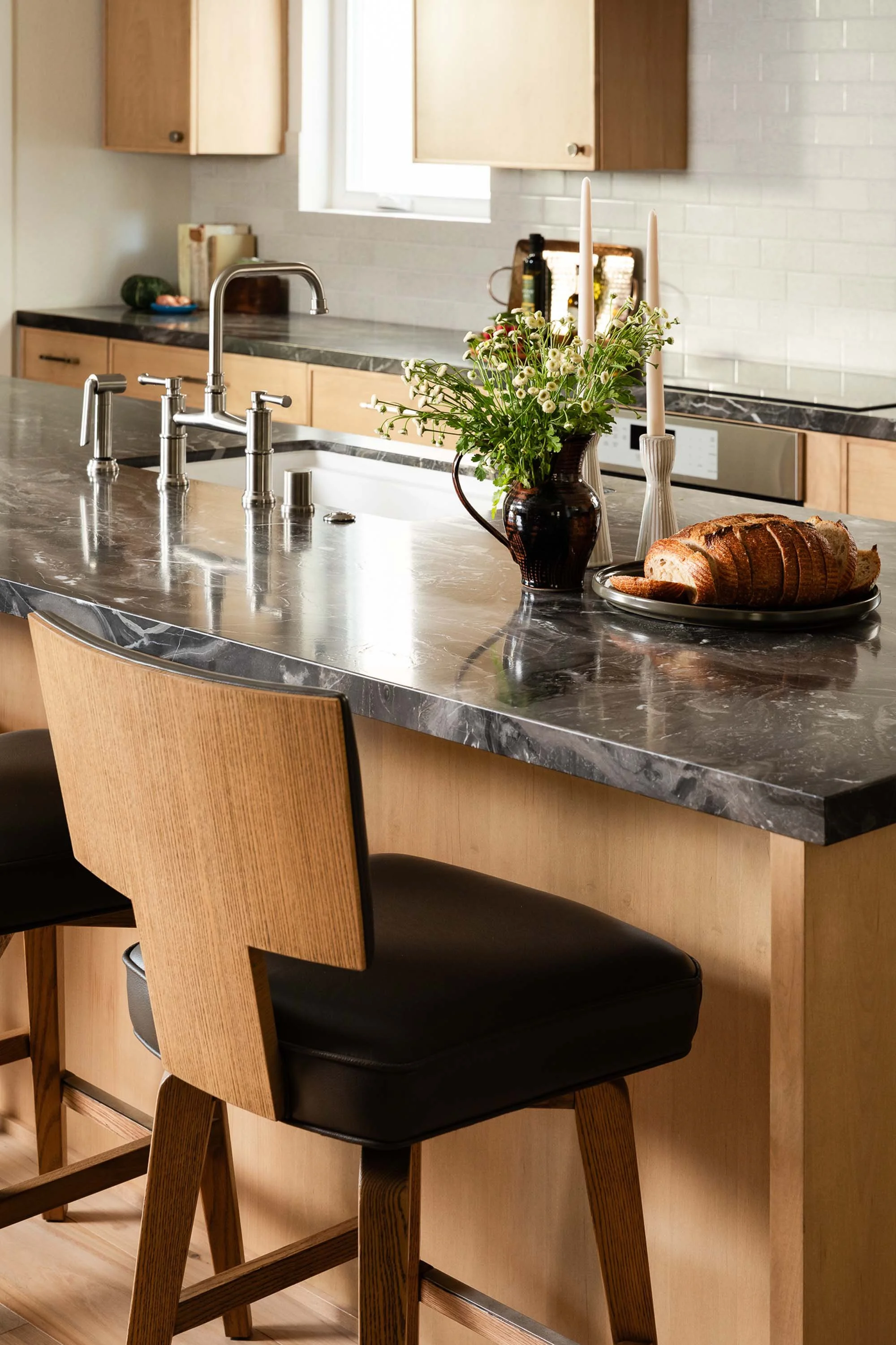 Interior Designer Revival Flat Orange County CA 03.jpg