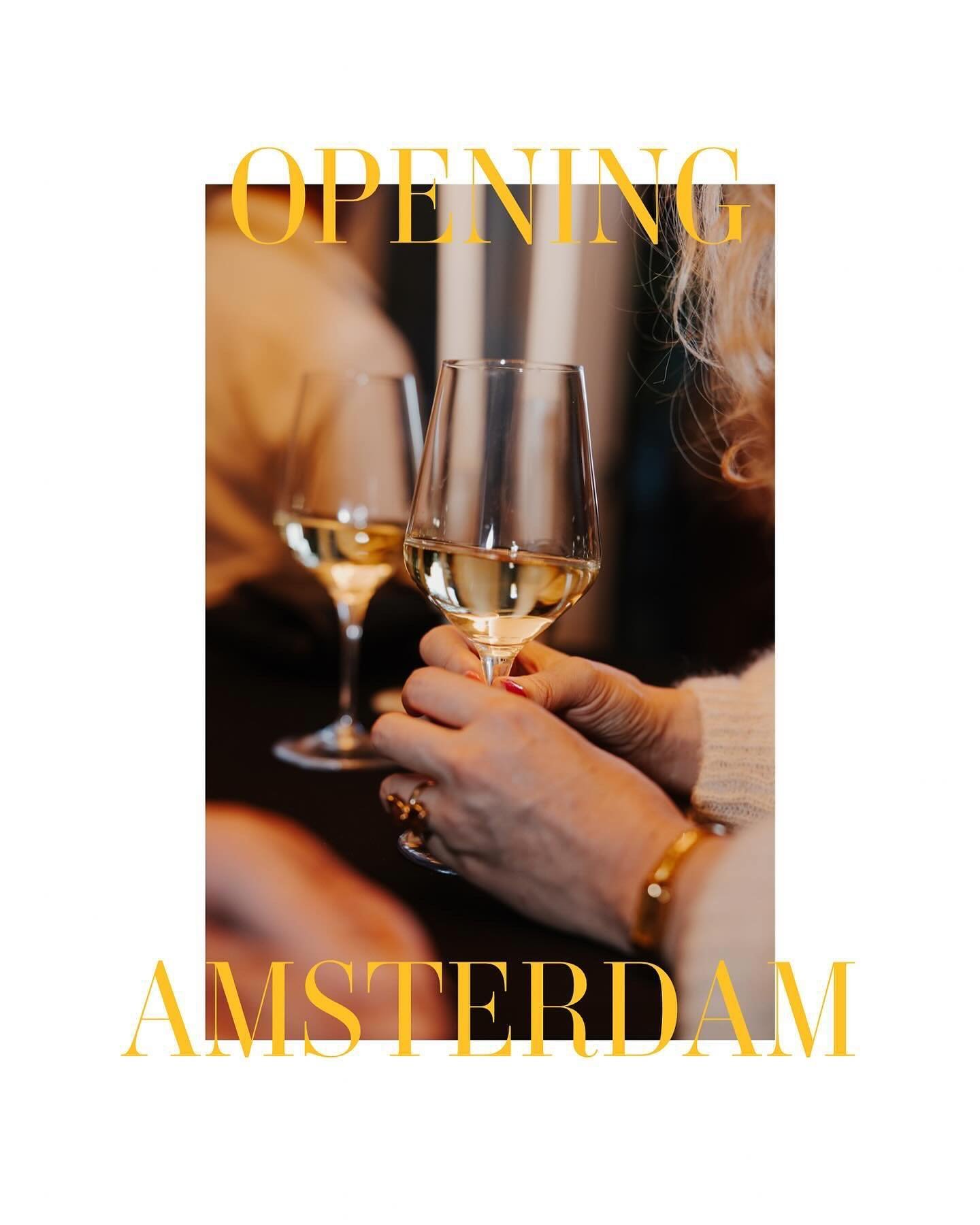 &bull;Opening Amsterdam&bull;

Het is al twee weken geleden sinds we onze nieuwe office in Amsterdam hebben geopend! 🏢💛

We kunnen niet wachten om met de meest fantastische weddingvendors in Nederland samen te mogen werken en om alle Nederlandse ko