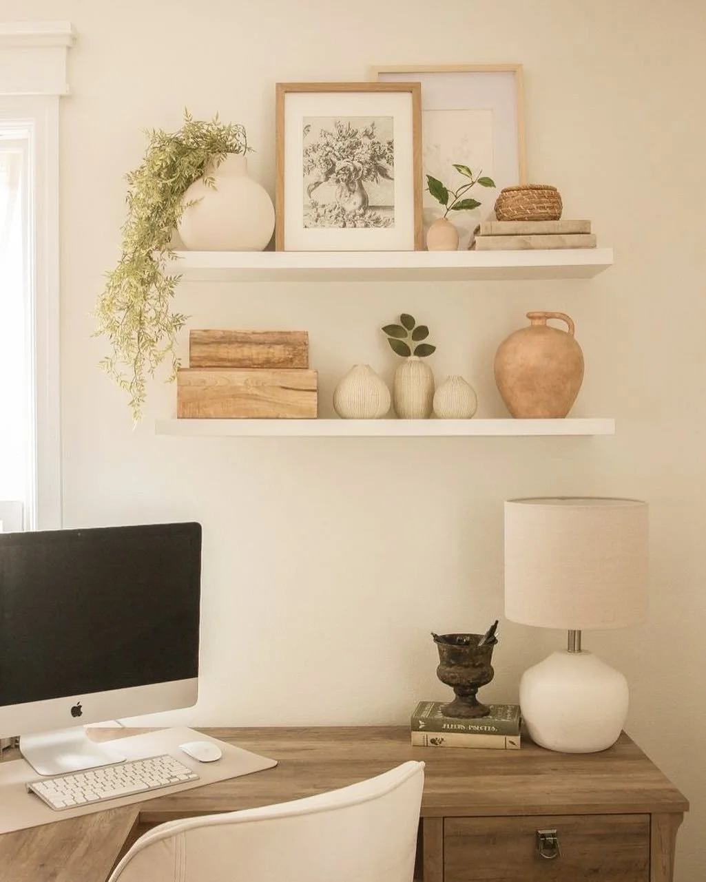 Telehealth therapy isn’t for everyone, so how do you know it will be a good fit for you?!
-you’re always on the go & need something convenient
-you want to use your lunch break to meet & prioritize yourself
-you have little ones