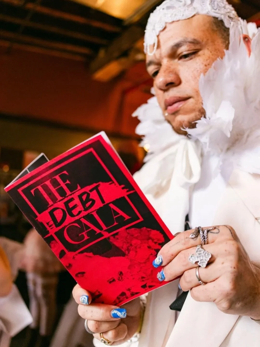 10 days to the new year (🤯) so here are 10 10/10 (out of many) red carpet outfits through the years. happy honda days xoxoxo 

&mdash;
We&rsquo;re counting down the days to close out our 2025 giving for the 2026 Debt Gala. Link in bio to support our