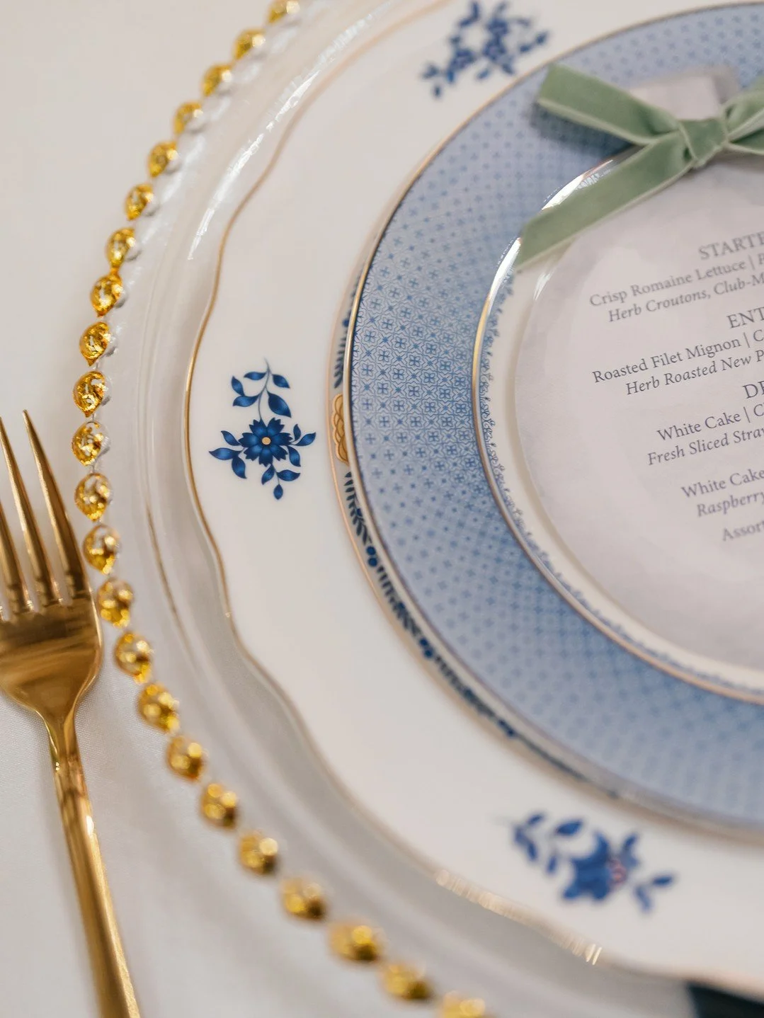 The perfect blend of heritage and refinement. Her mother-in-law&rsquo;s personal gold flatware paired with @toptiereventrentals fine china created a tablescape that felt both timeless and effortlessly elevated.

Planning &amp; Design - @weddingsbysta