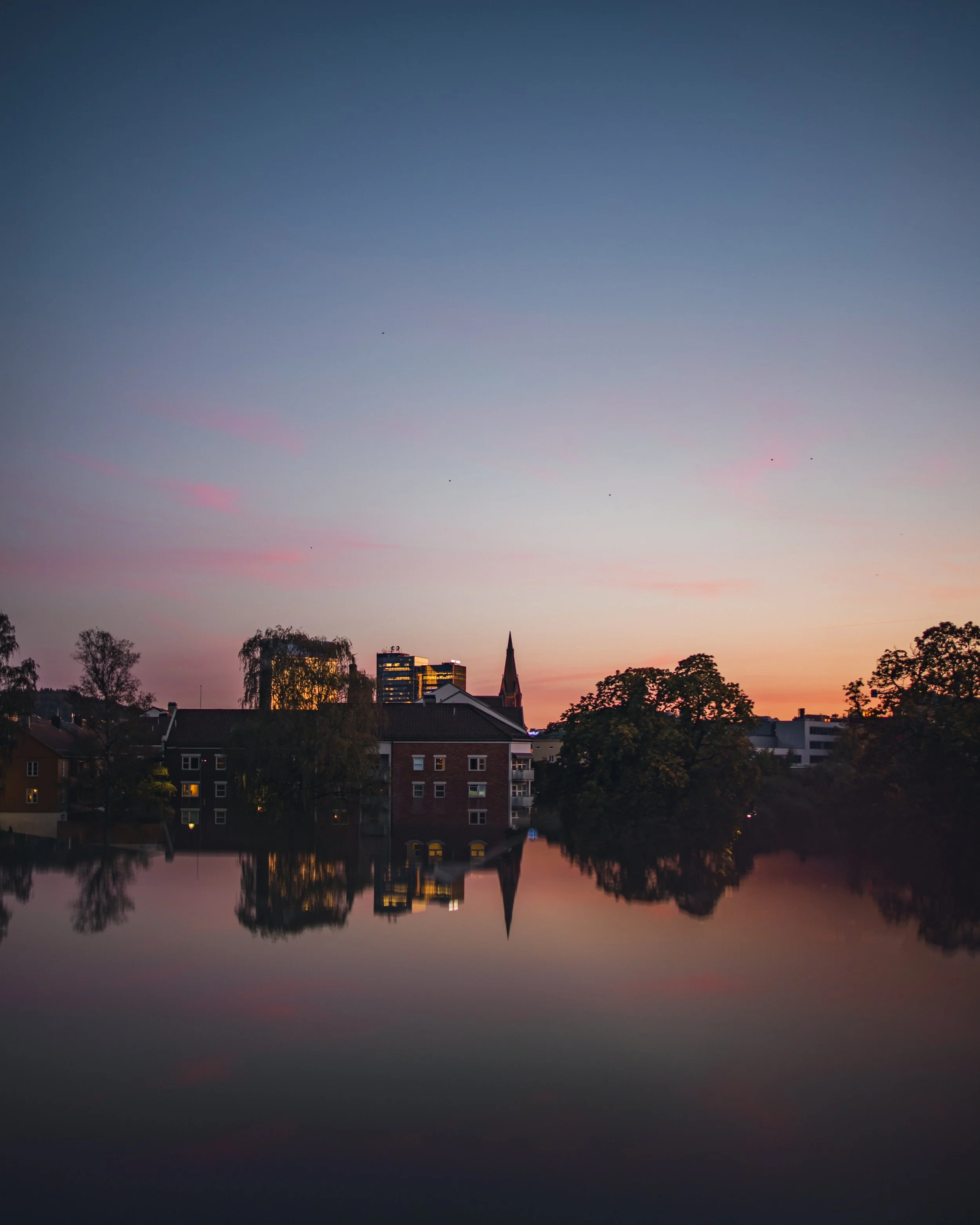 LøkkaSunset-Reflection (1 of 1).JPG