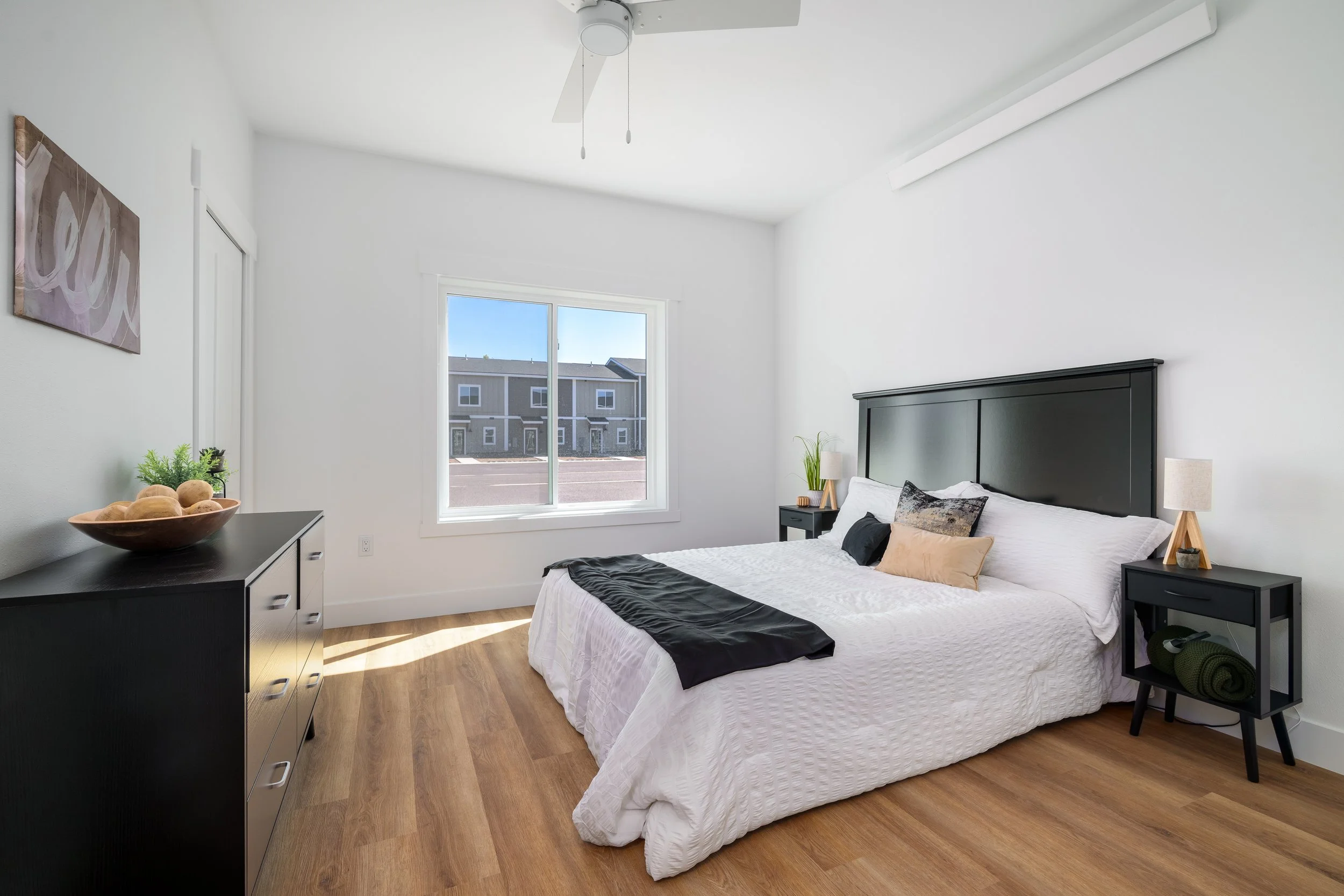 Craig_Bedroom.jpg