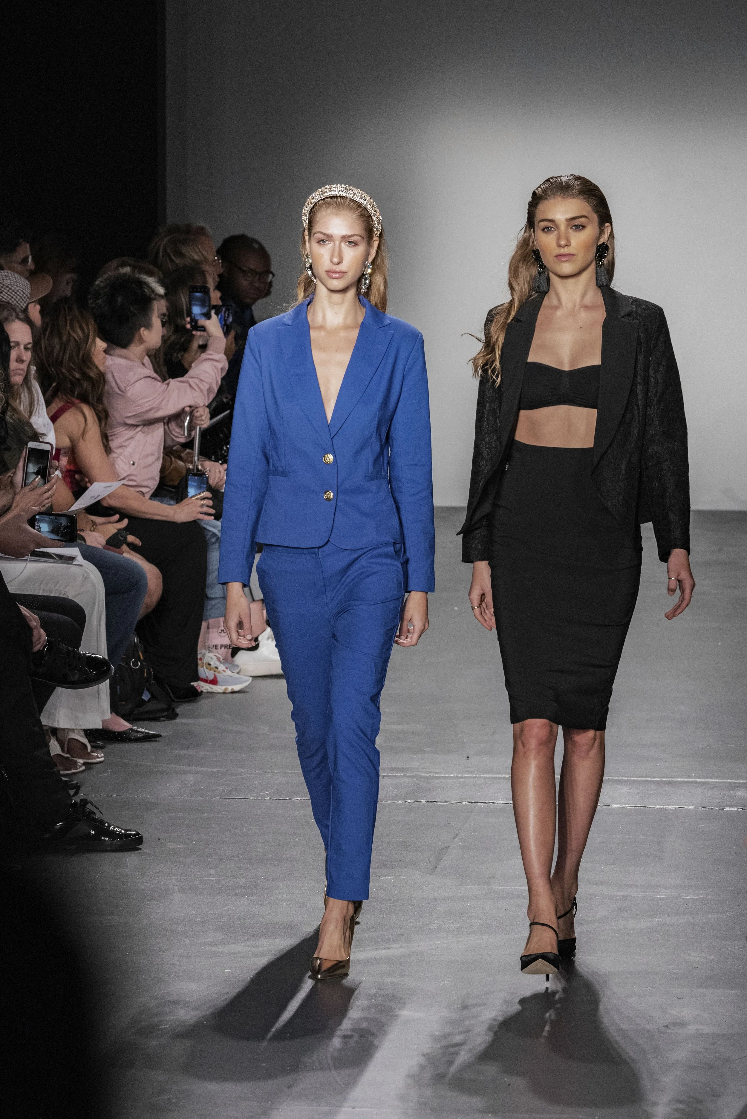 FlyingSolo1_106-1 copy.JPG