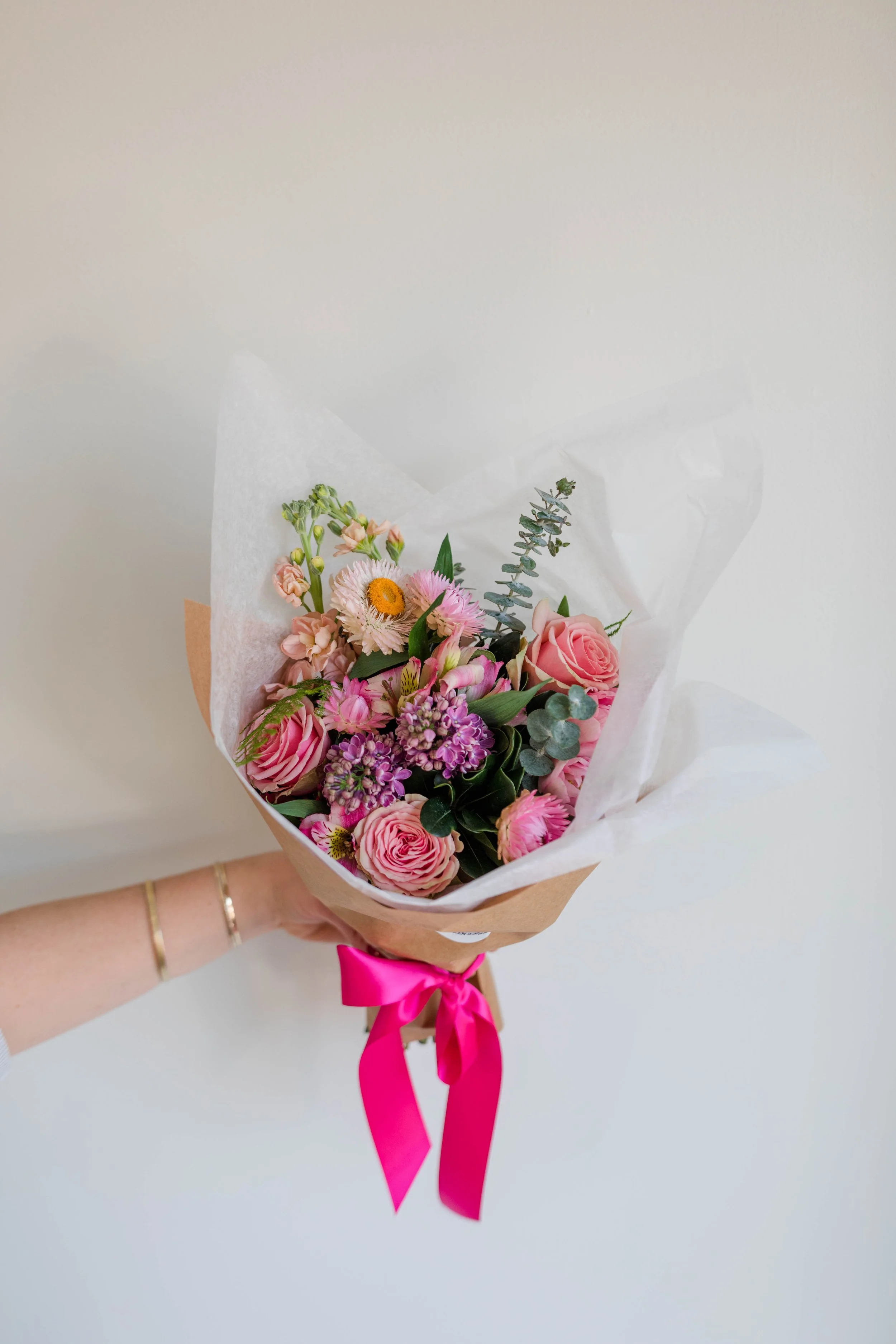 BlueDaisyFloralSpring22-13 (1).jpg