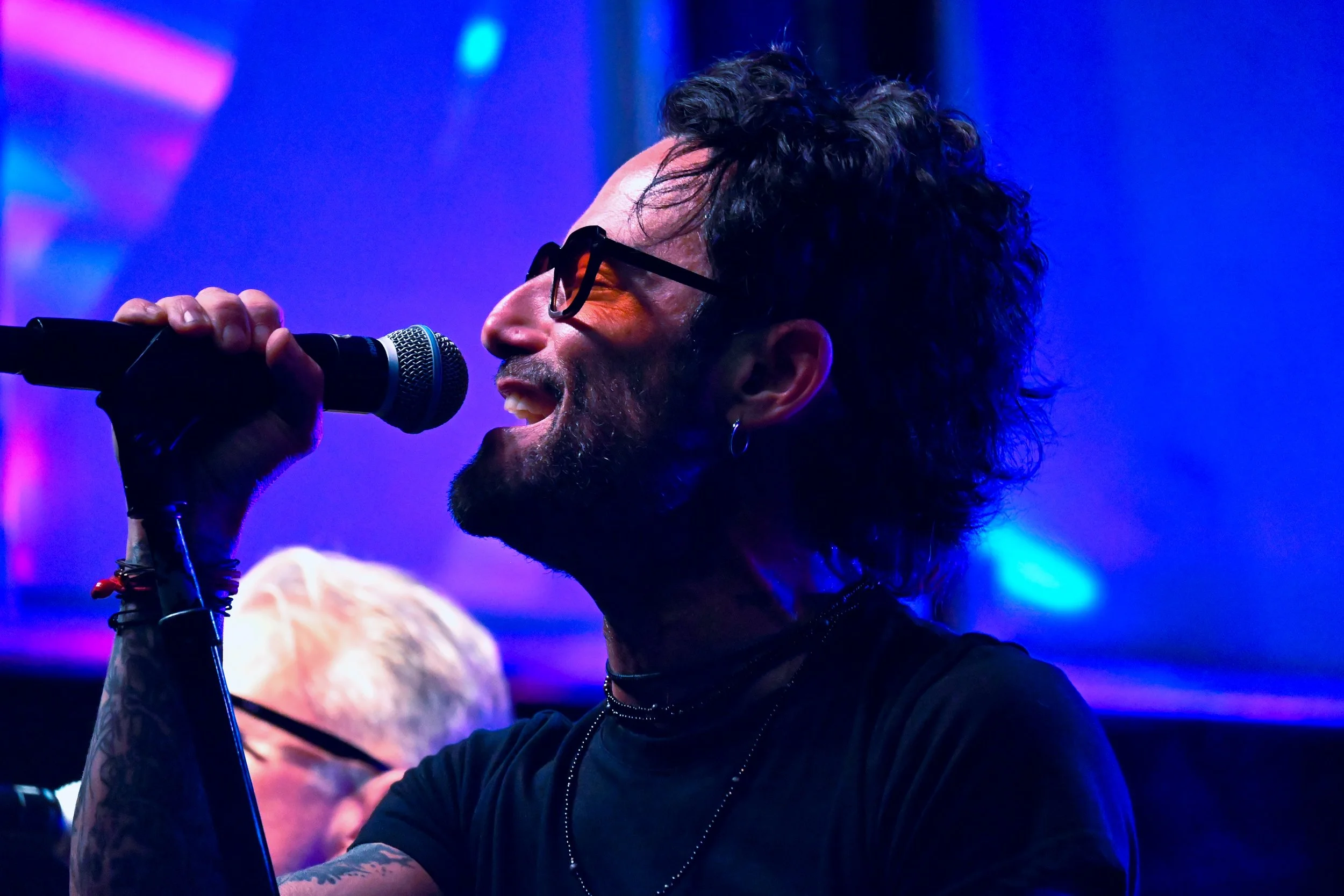 lead singer 7th heaven.jpg