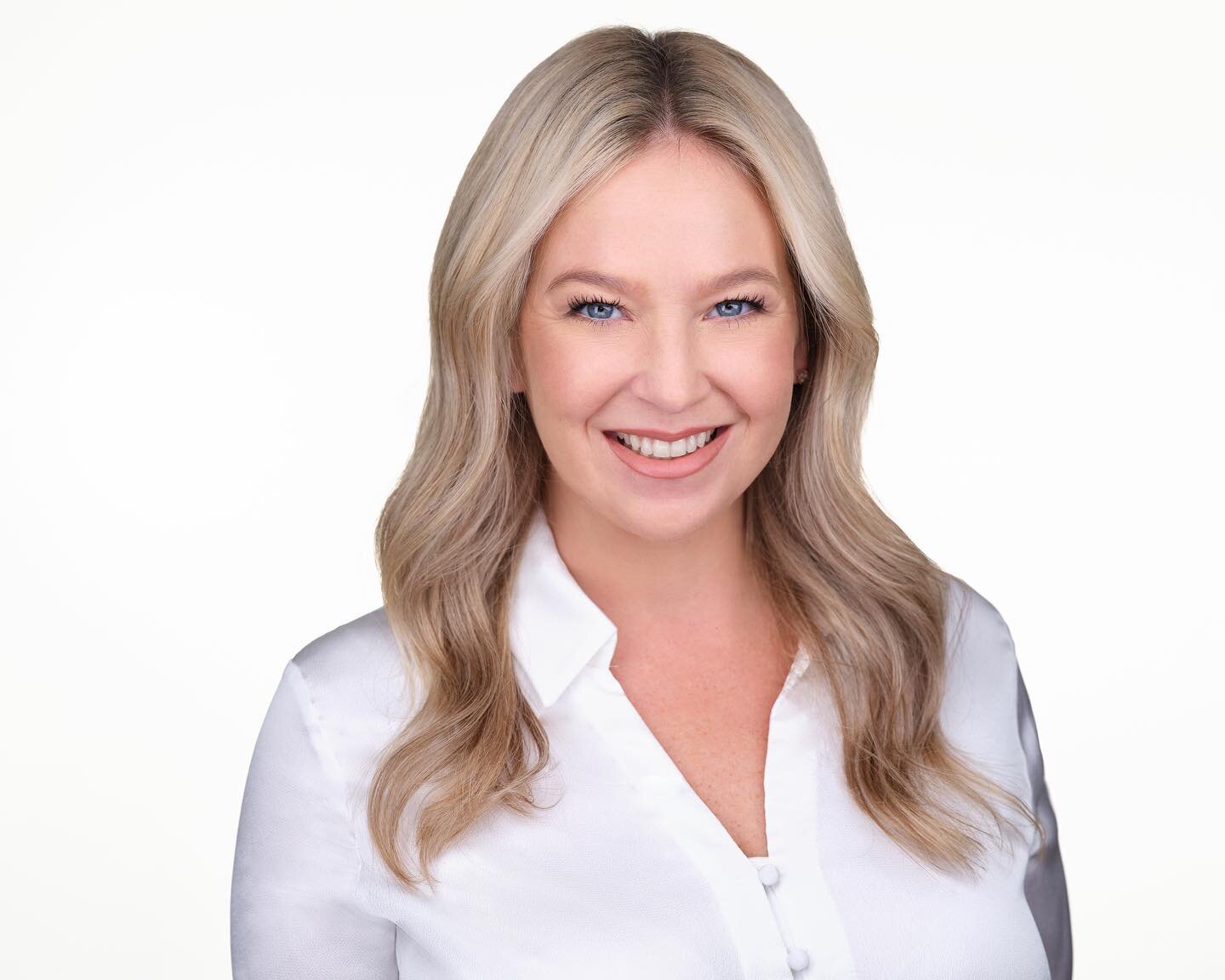 We are thrilled to announce that the Mortgage Collective is growing!⁣ 🌱
⁣
Please help us give a warm welcome, Candice Jansen. ⁣
⁣
Candice brings over a decade of industry knowledge. One thing you&rsquo;ll learn quickly about Candice is that she love