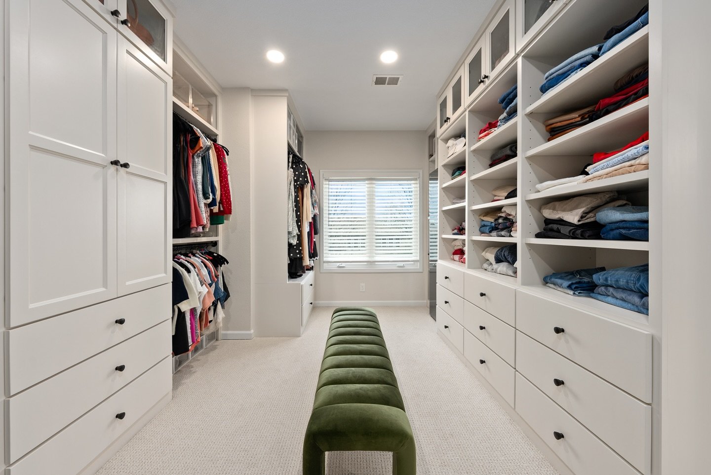 The before and after photos of this primary closet are unrecognizable! 😍
We added function AND aesthetic.
From designated storage for everything to a steam closet (yes, a steam closet!), this space is pure #closetgoals.#Renovatingkc