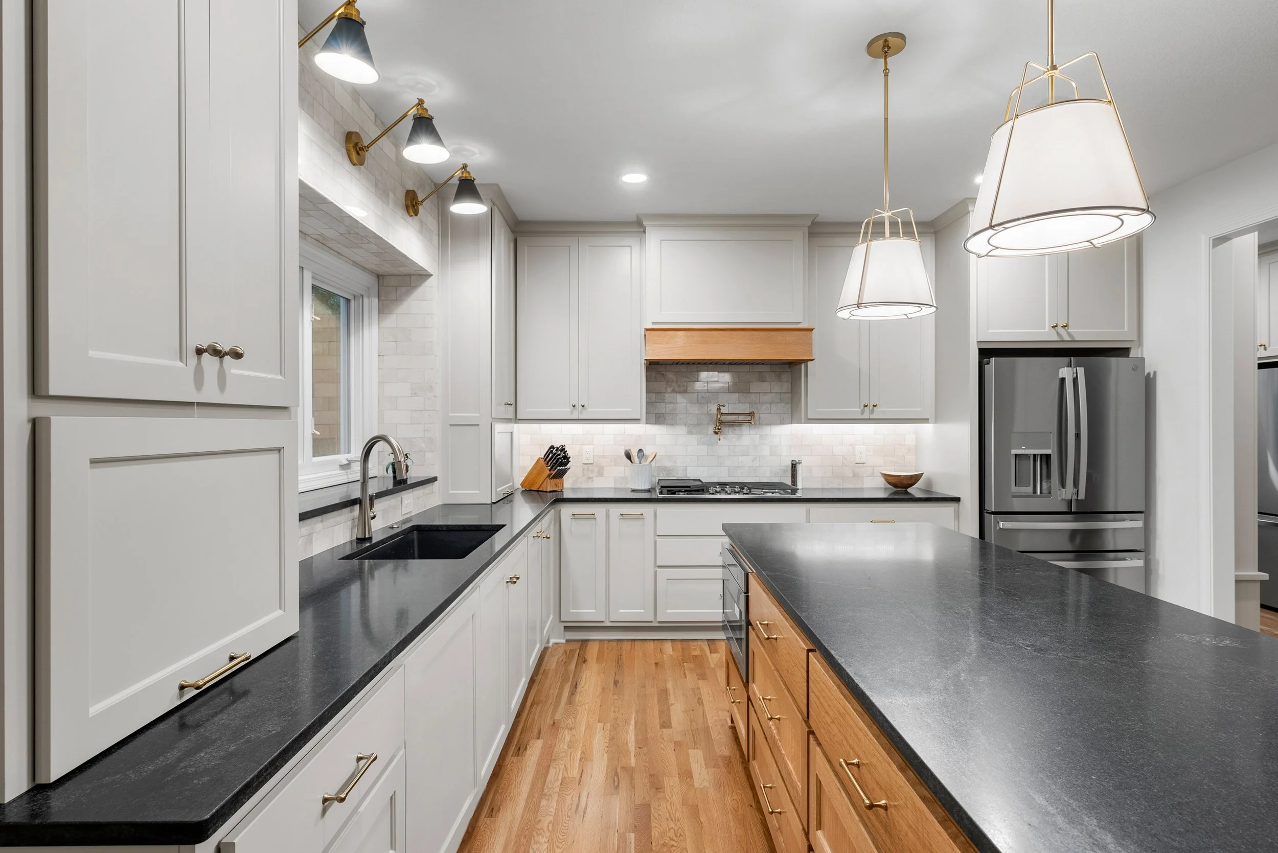 01-DSC08588-Edit (1).jpg