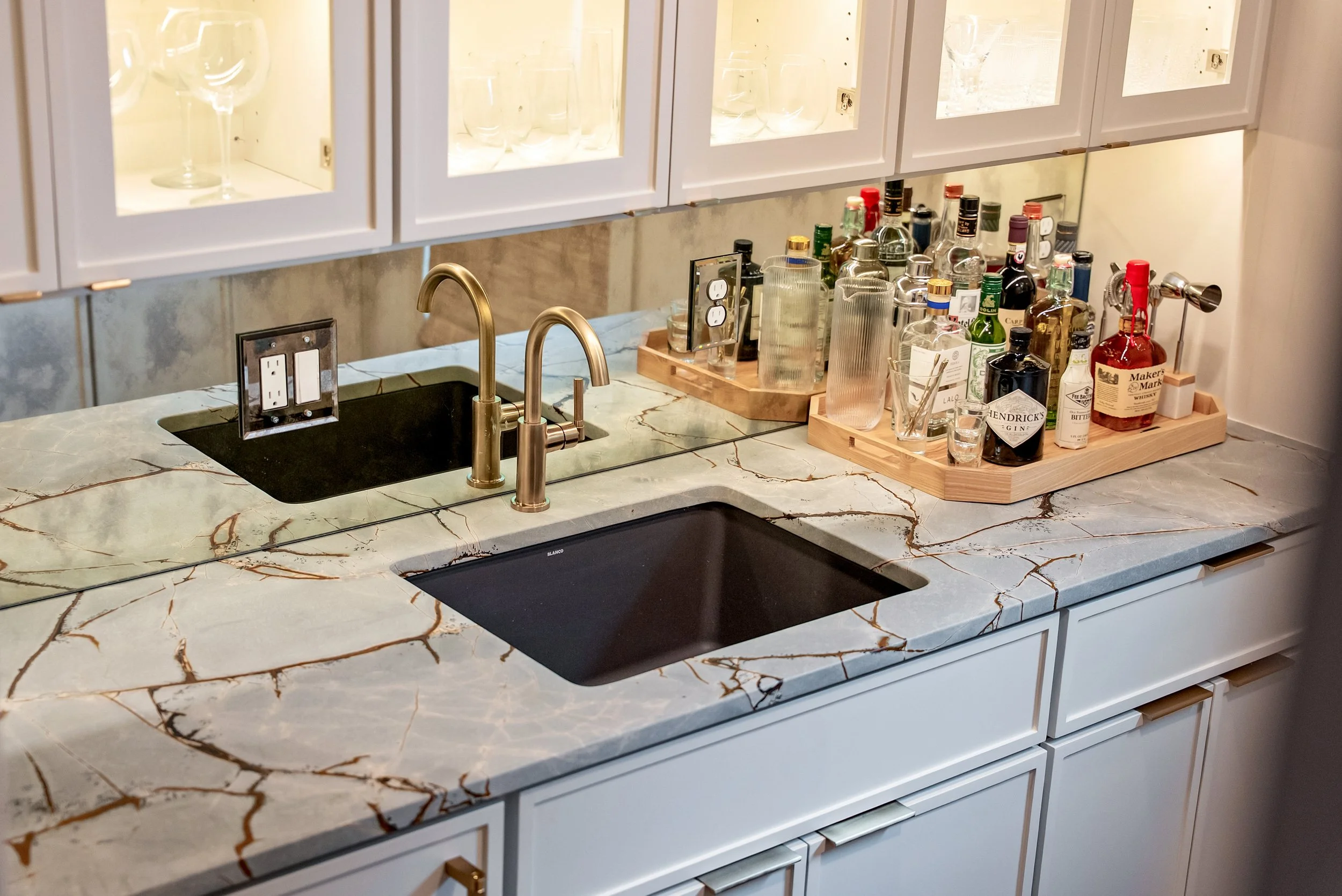 Pantry 1 (1).jpg