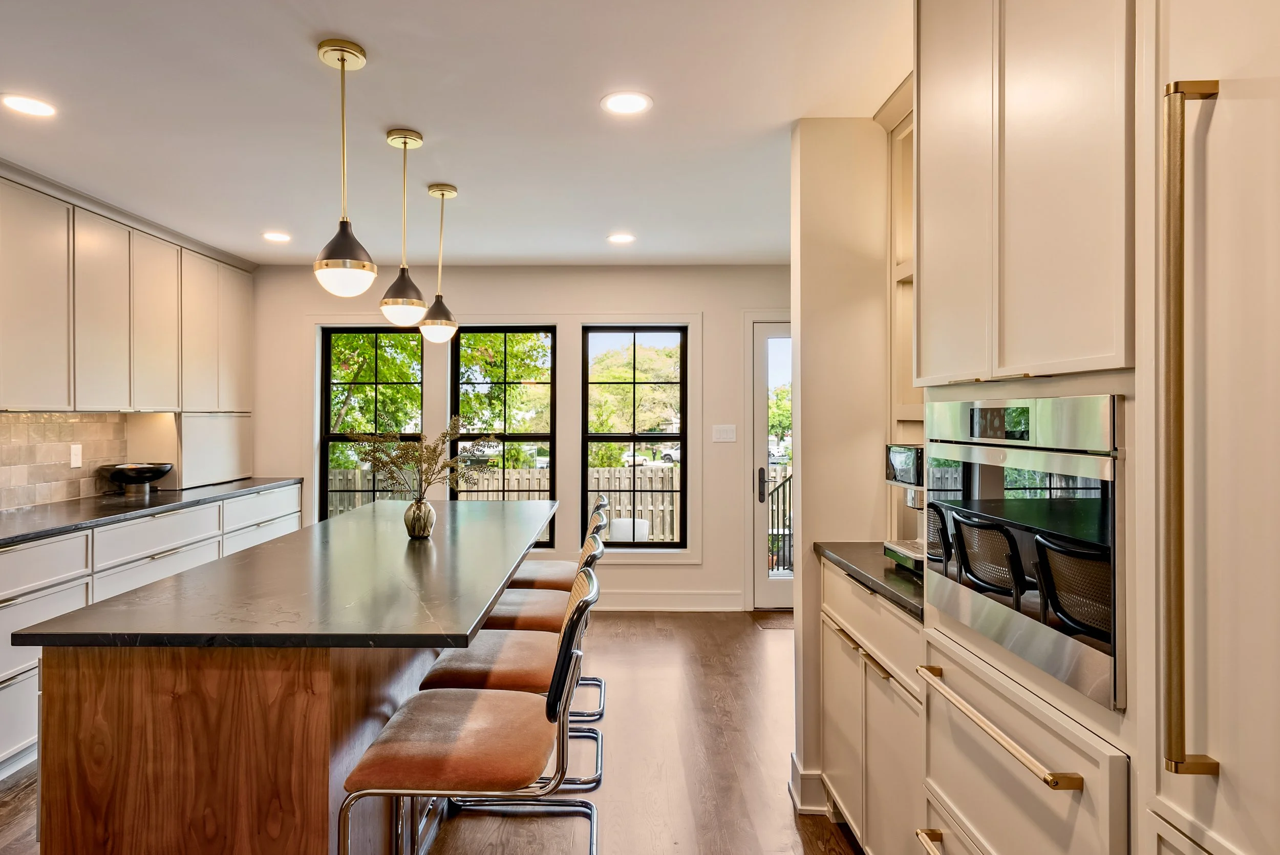 Kitchen 4 (1).jpg