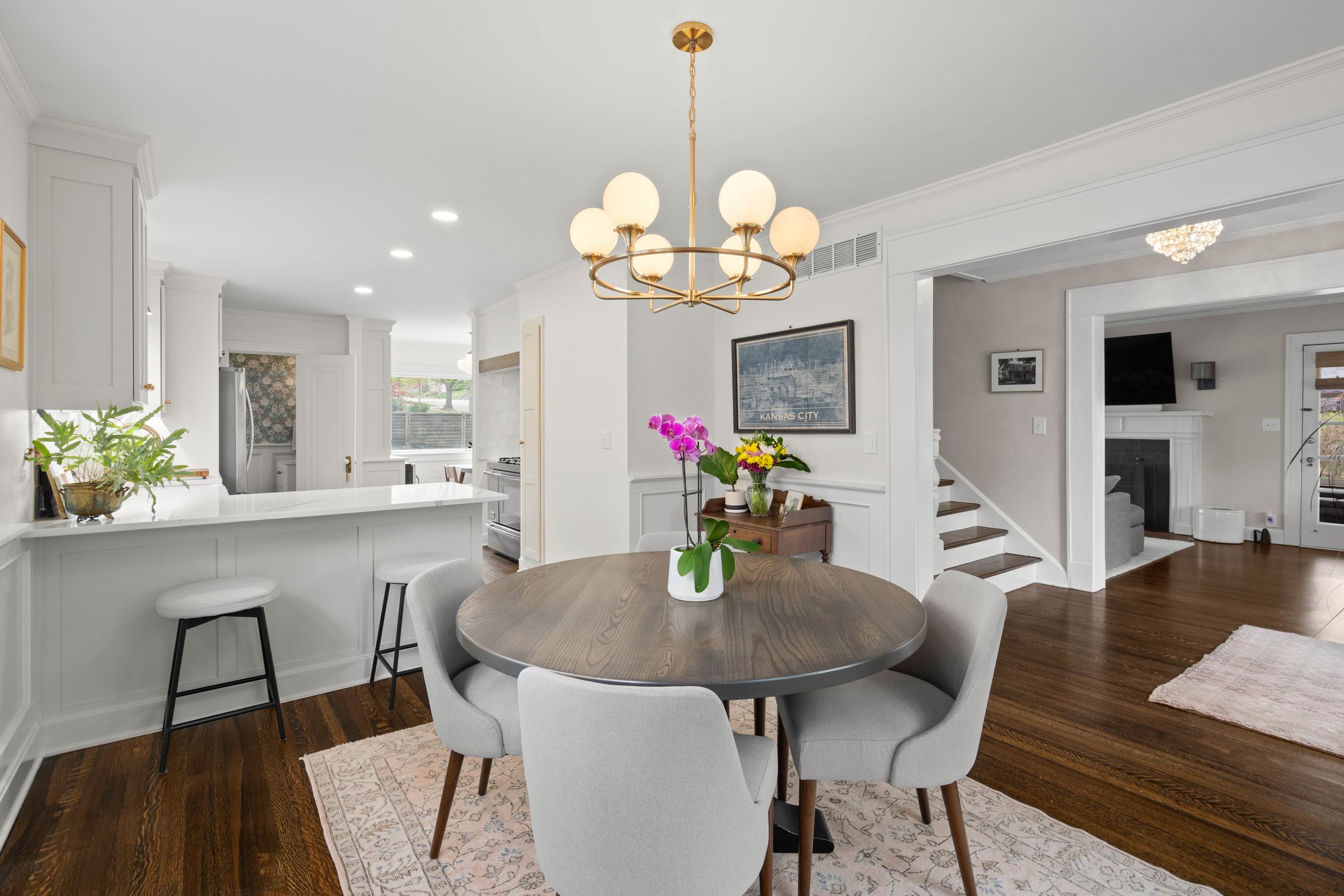 03-5551 Locust St-3.jpg